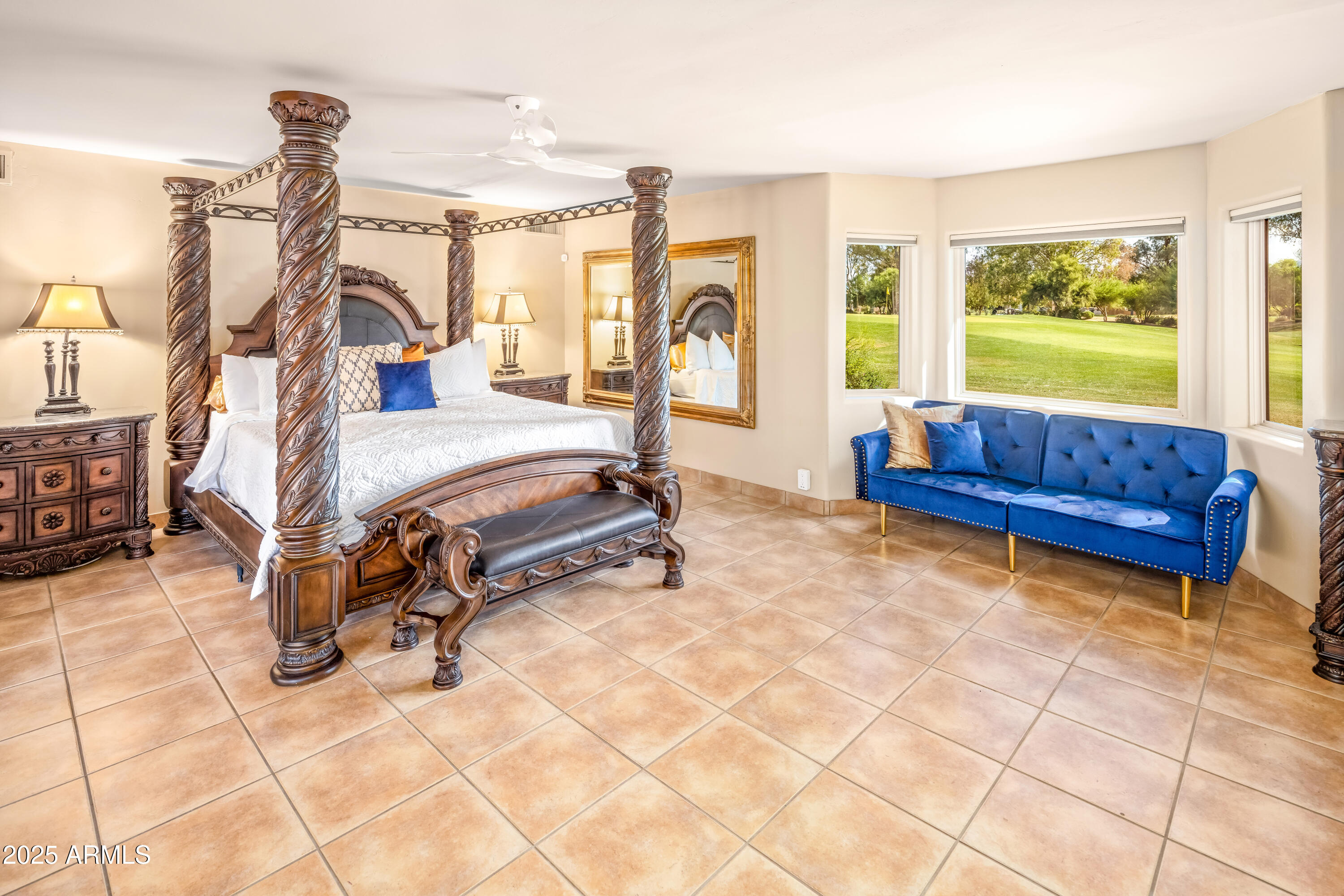 CAMELBACK COUNTRY CLUB - Residential