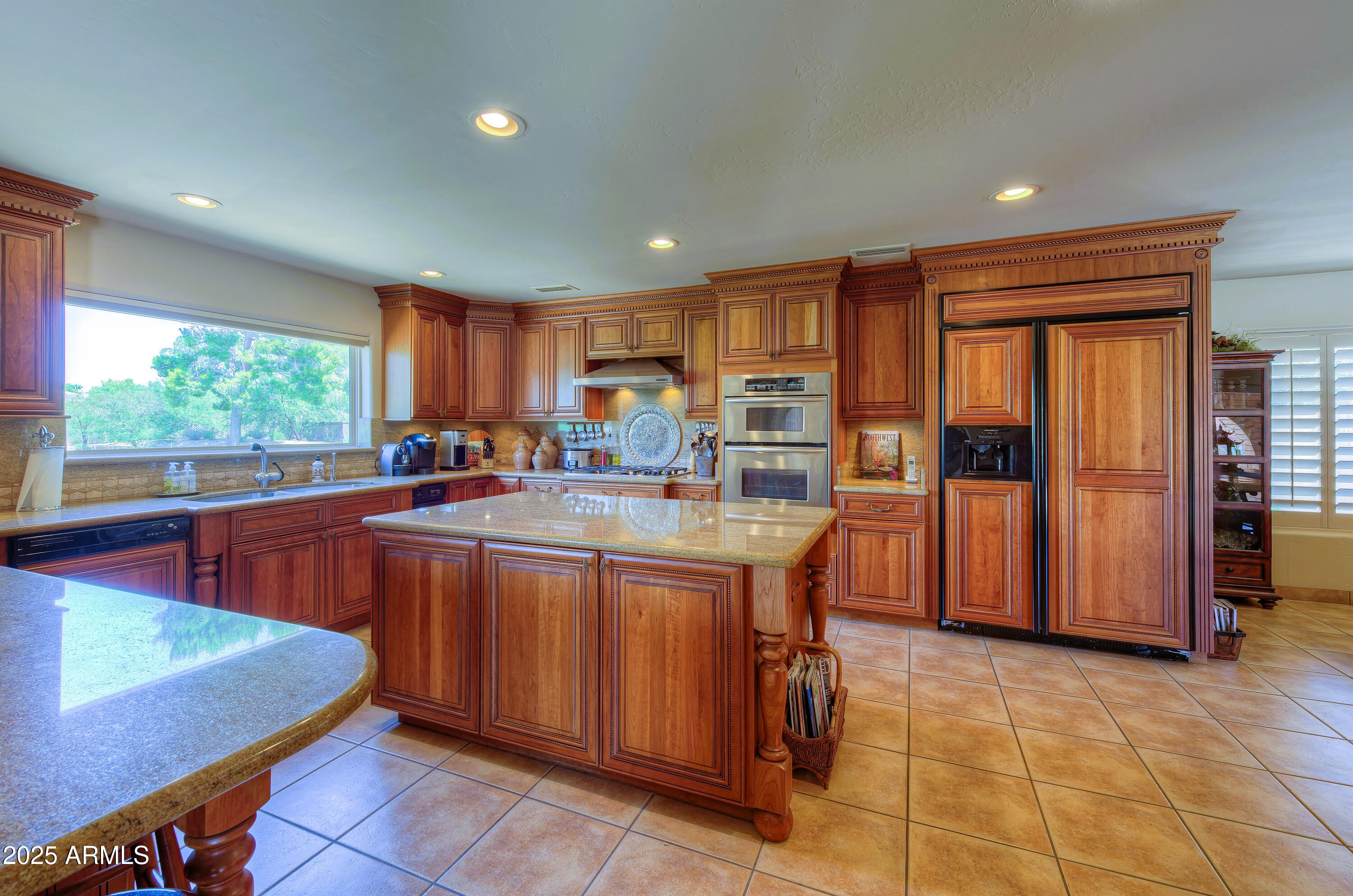 CAMELBACK COUNTRY CLUB - Residential