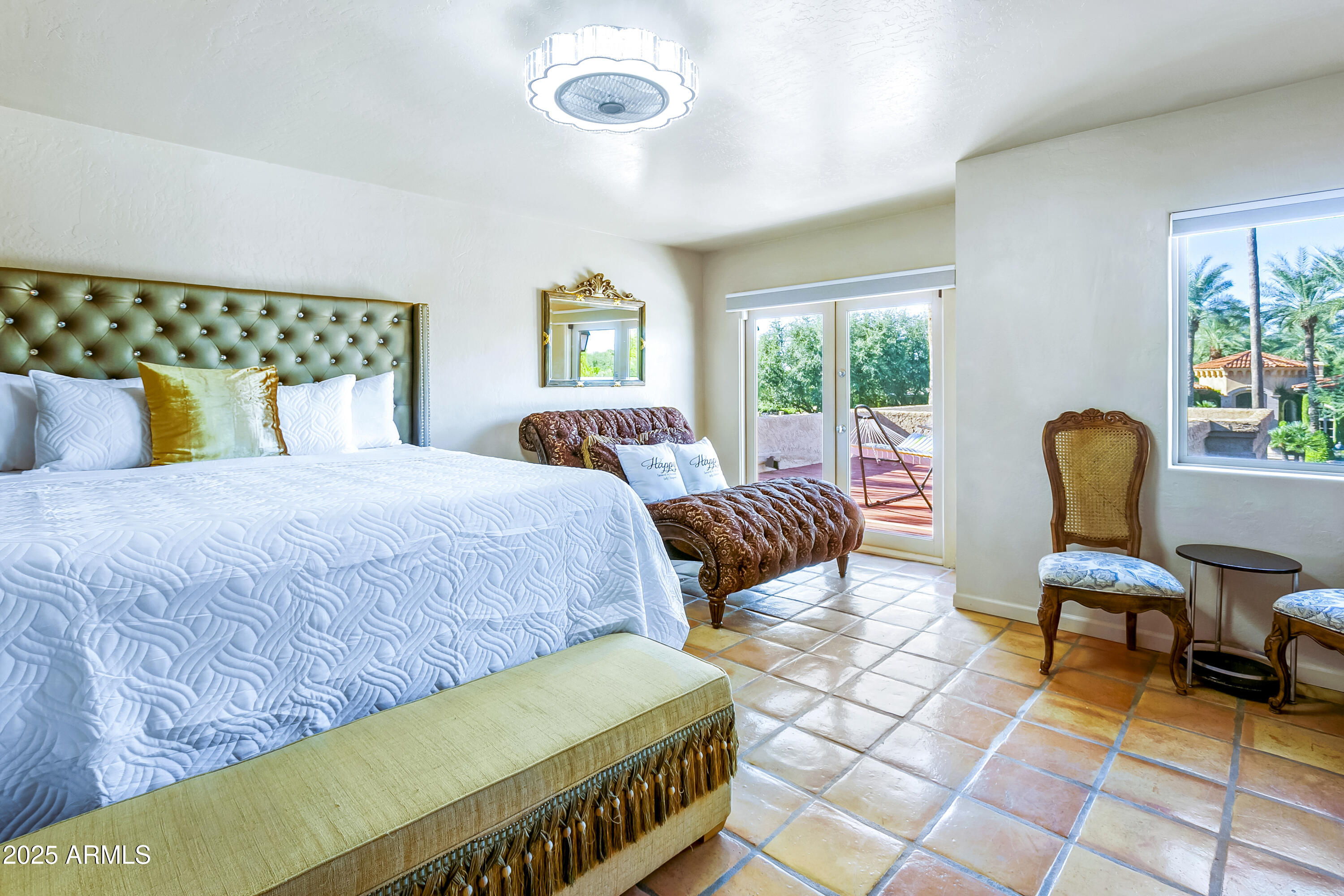 CAMELBACK COUNTRY CLUB - Residential