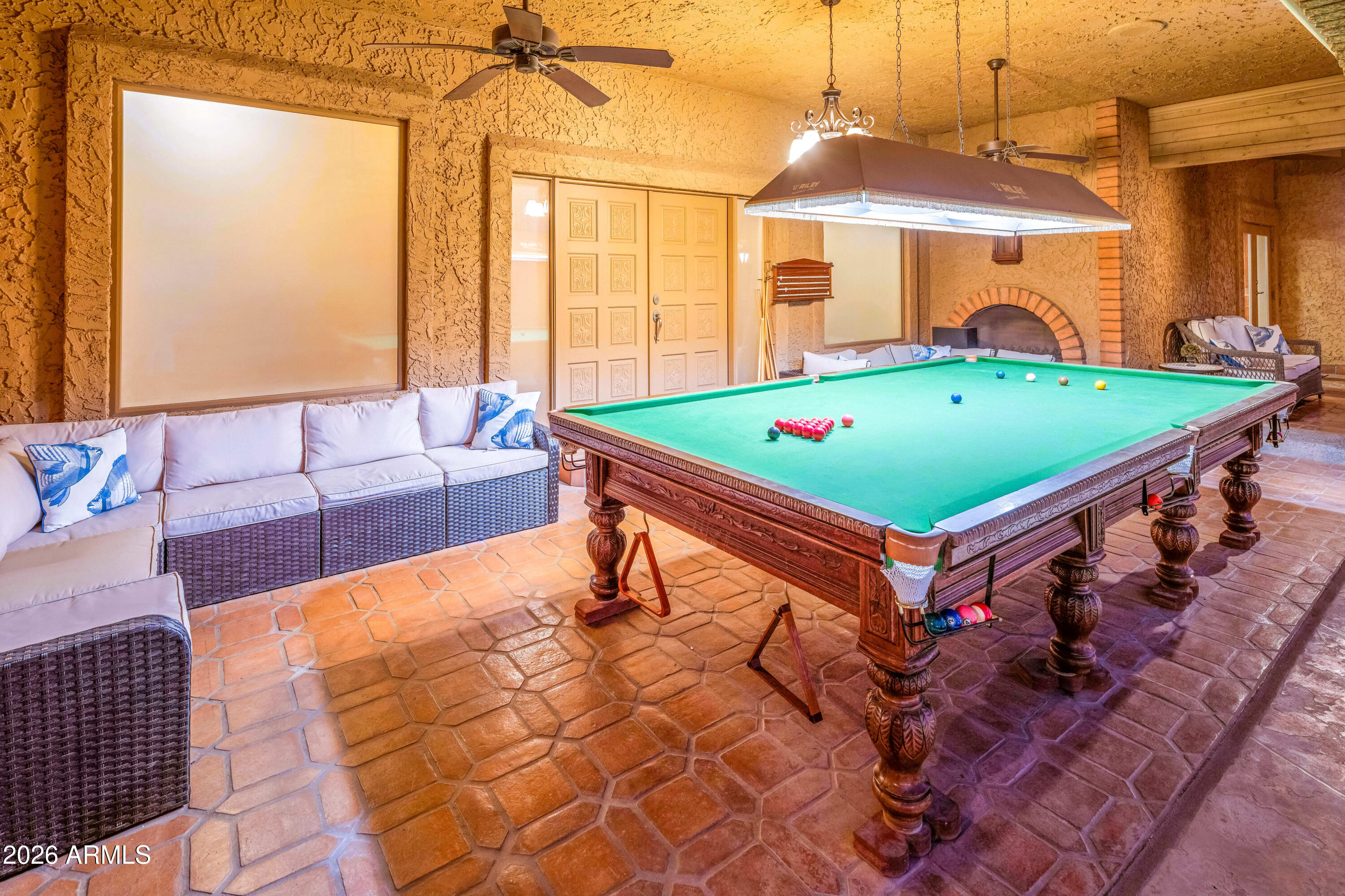CAMELBACK COUNTRY CLUB - Residential