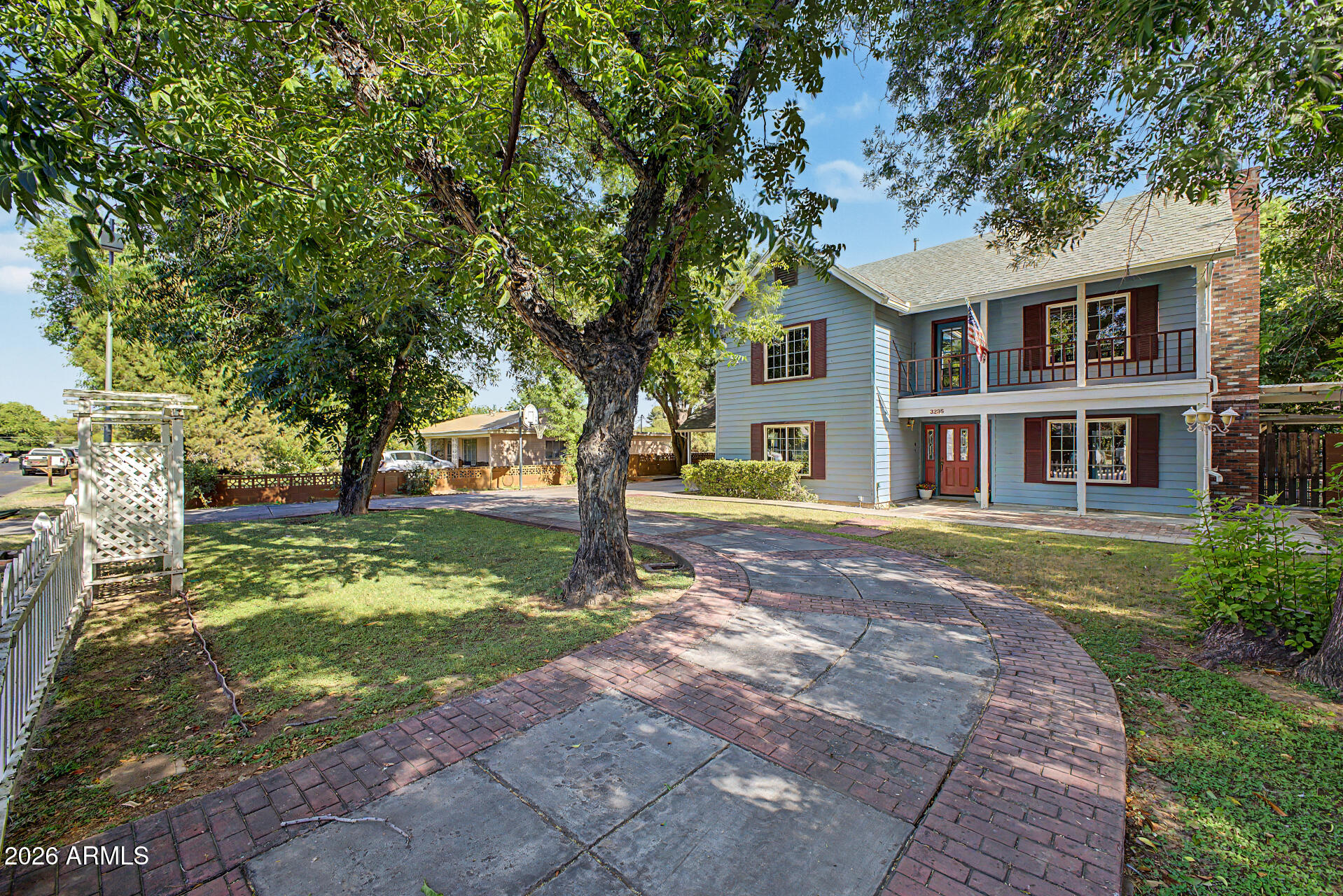 3235 W STATE Avenue
