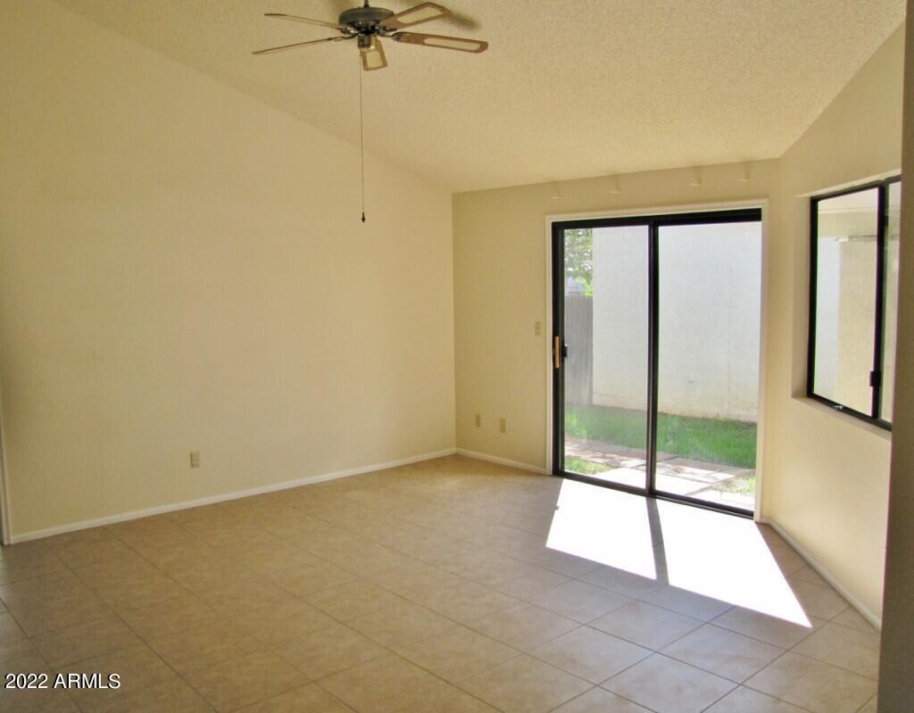 DESERT SHADOWS - Residential Lease
