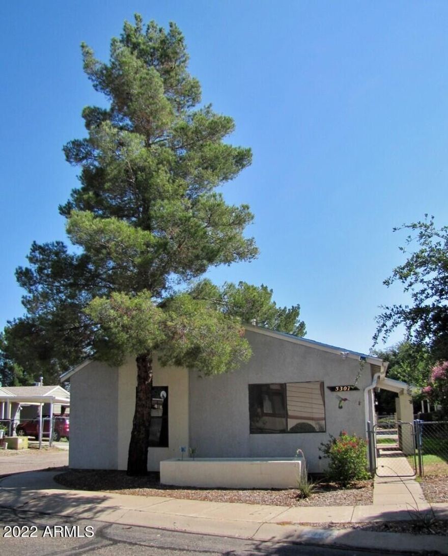 This 4BR/2BA/1CP, 1352 sq.ft. home is centrally located in Sierra Vista, AZ minutes from Ft. Huachuca, shopping & PDS Elementary. The split floor plan includes a separate laundry room and a great room. The community swimming pool and spa are just steps from the home. Call today.