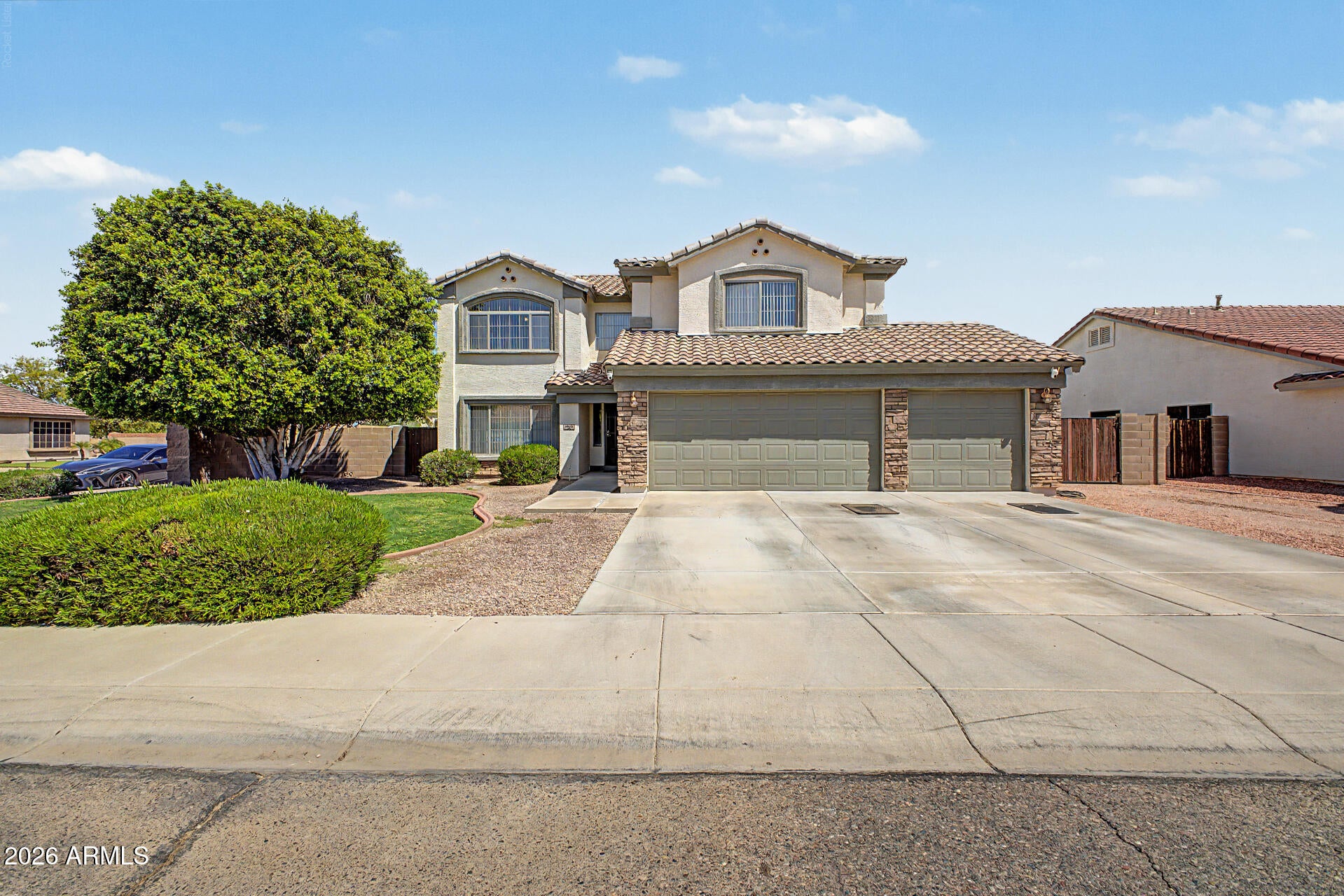 5020 W PEDRO Lane