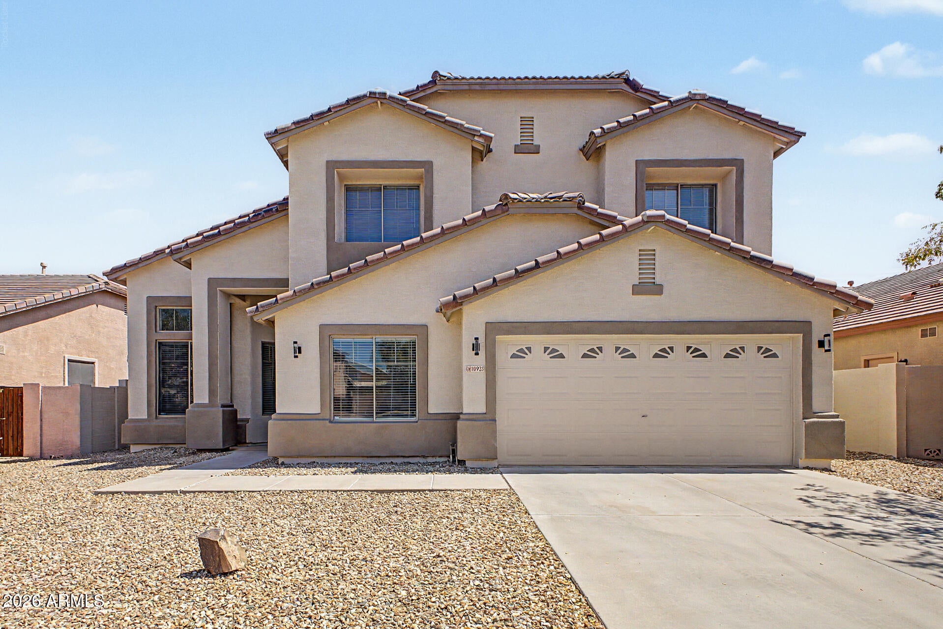 10925 W DAVIS Lane