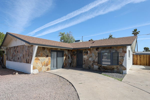 3119 W COUNTRY GABLES DR, PHOENIX, AZ 85053 - Image f2ecb5f079e07cc9e2b54a9e13078cdb/879641010