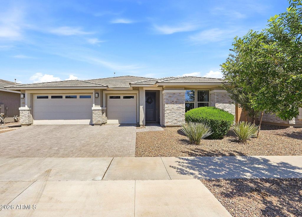 Photo of 22824 E Rosa Road, Queen Creek, AZ 85142 (MLS # 7002228)