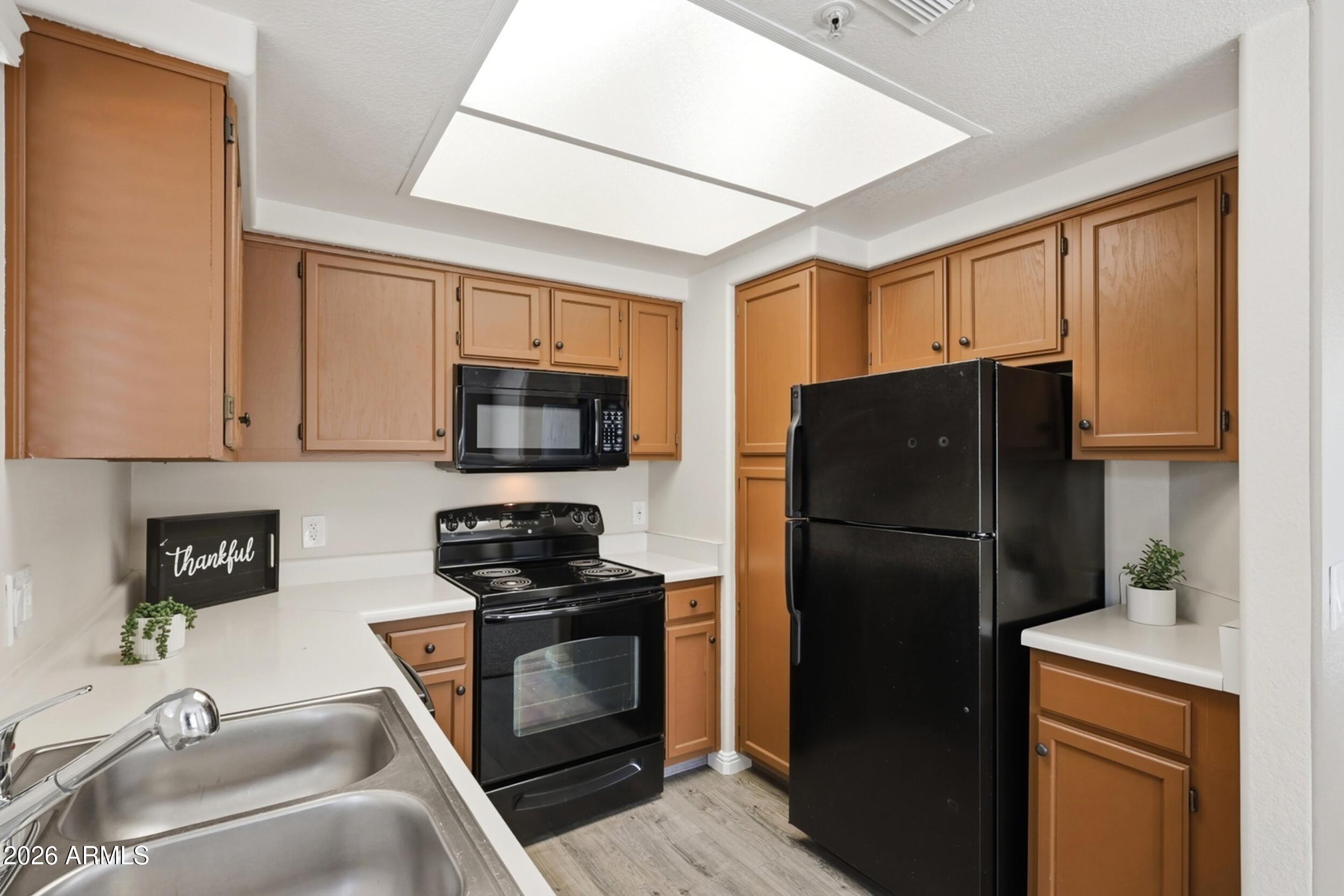 LAKESHORE AT ANDERSEN SPRINGS CONDOMINIUM - Residential