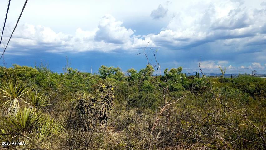 24 Lots San Jose Estates -- -