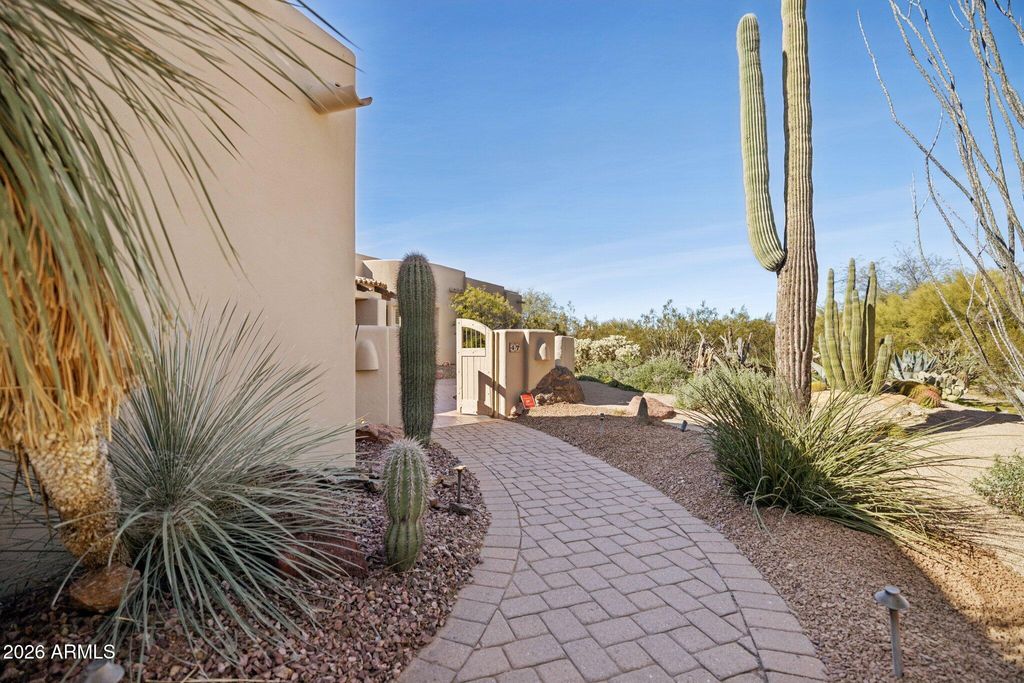 Photo of 30600 N Pima Road #47, Scottsdale, AZ 85266 (MLS # 6971750)