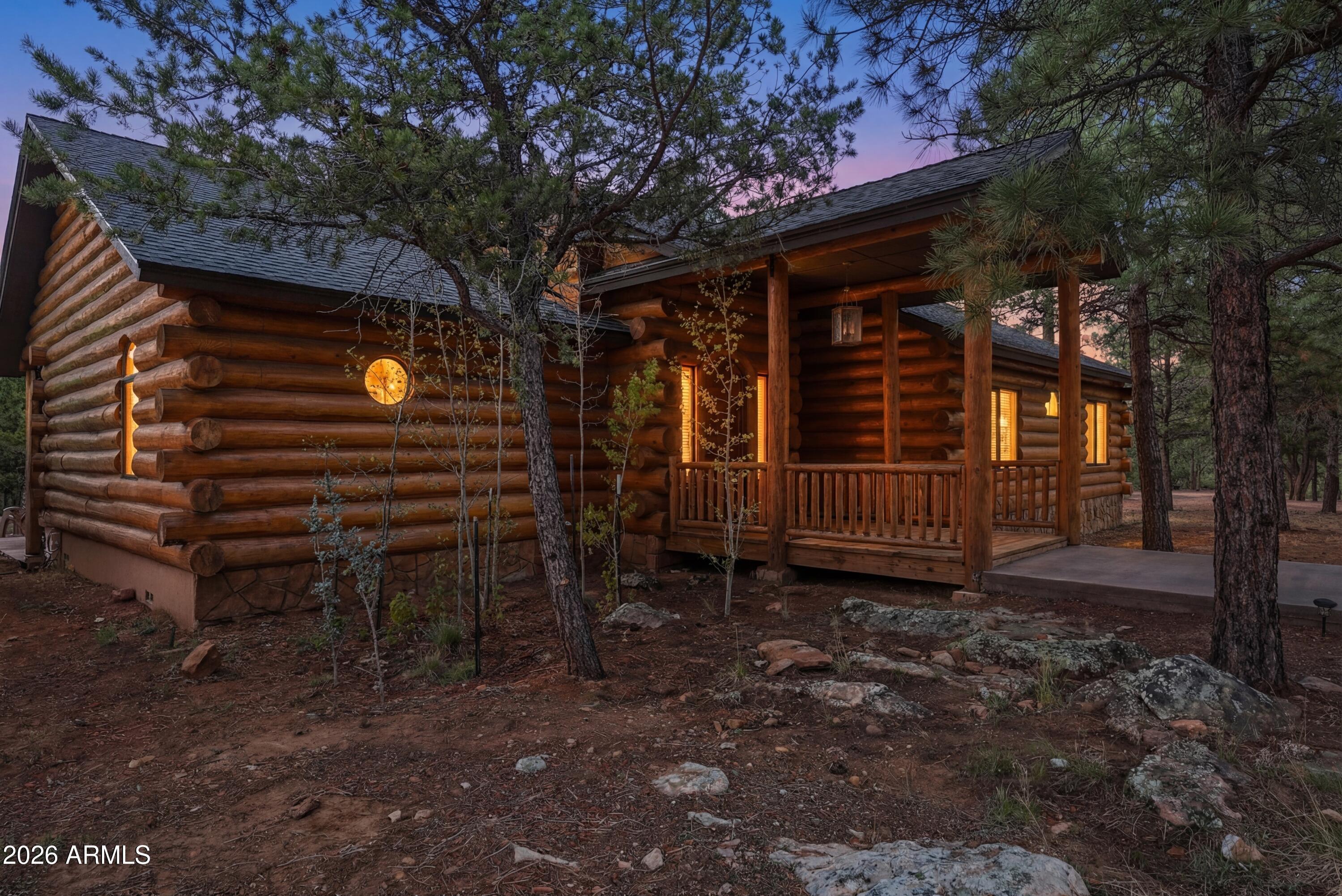 6841 WHISPERING PINE Drive