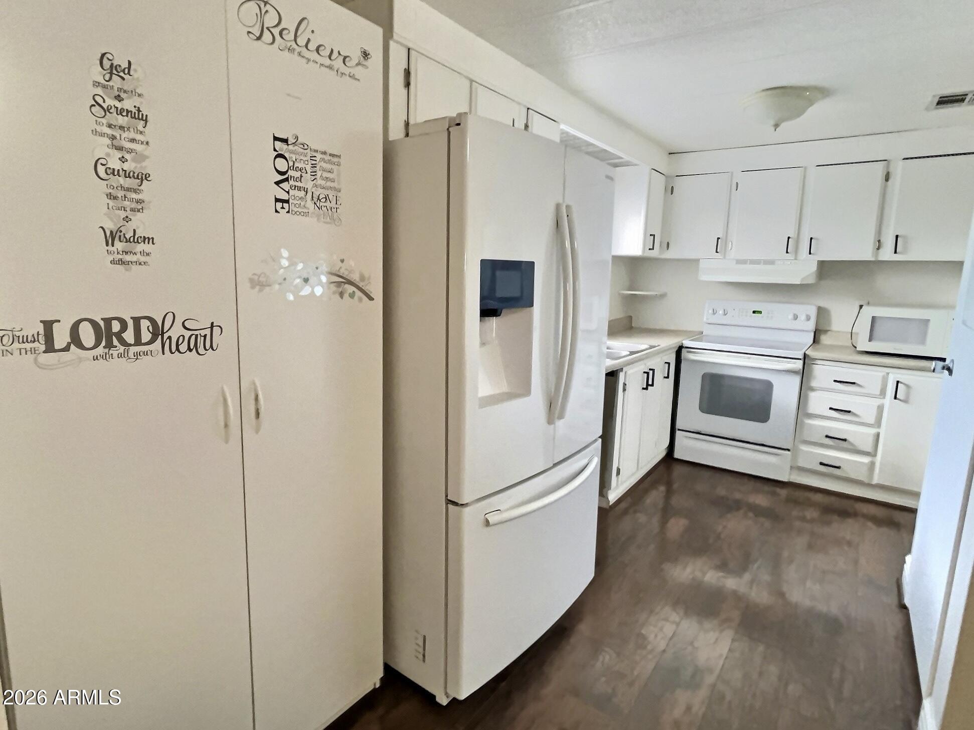 2140 E Michigan Avenue 27