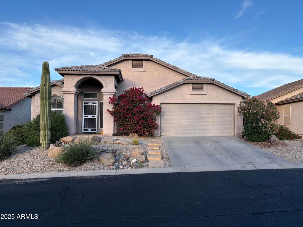 Photo of 9204 E Cedar Basin Lane E, Gold Canyon, AZ 85118 (MLS # 6952648)