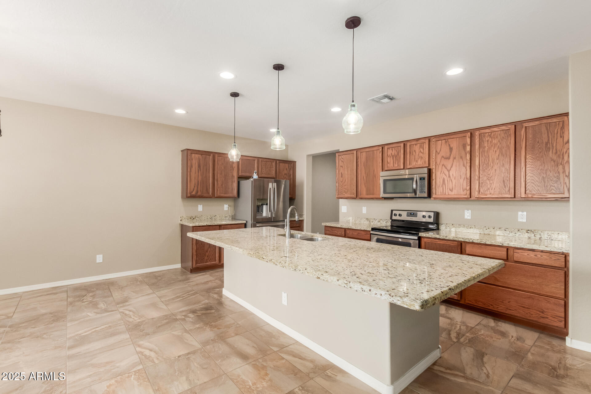 10061 E THATCHER Avenue