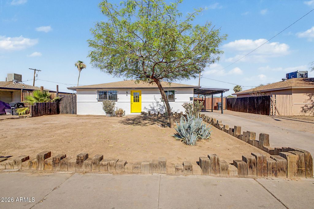 Photo of 1351 N 39th Avenue, Phoenix, AZ 85009 (MLS # 7032811)
