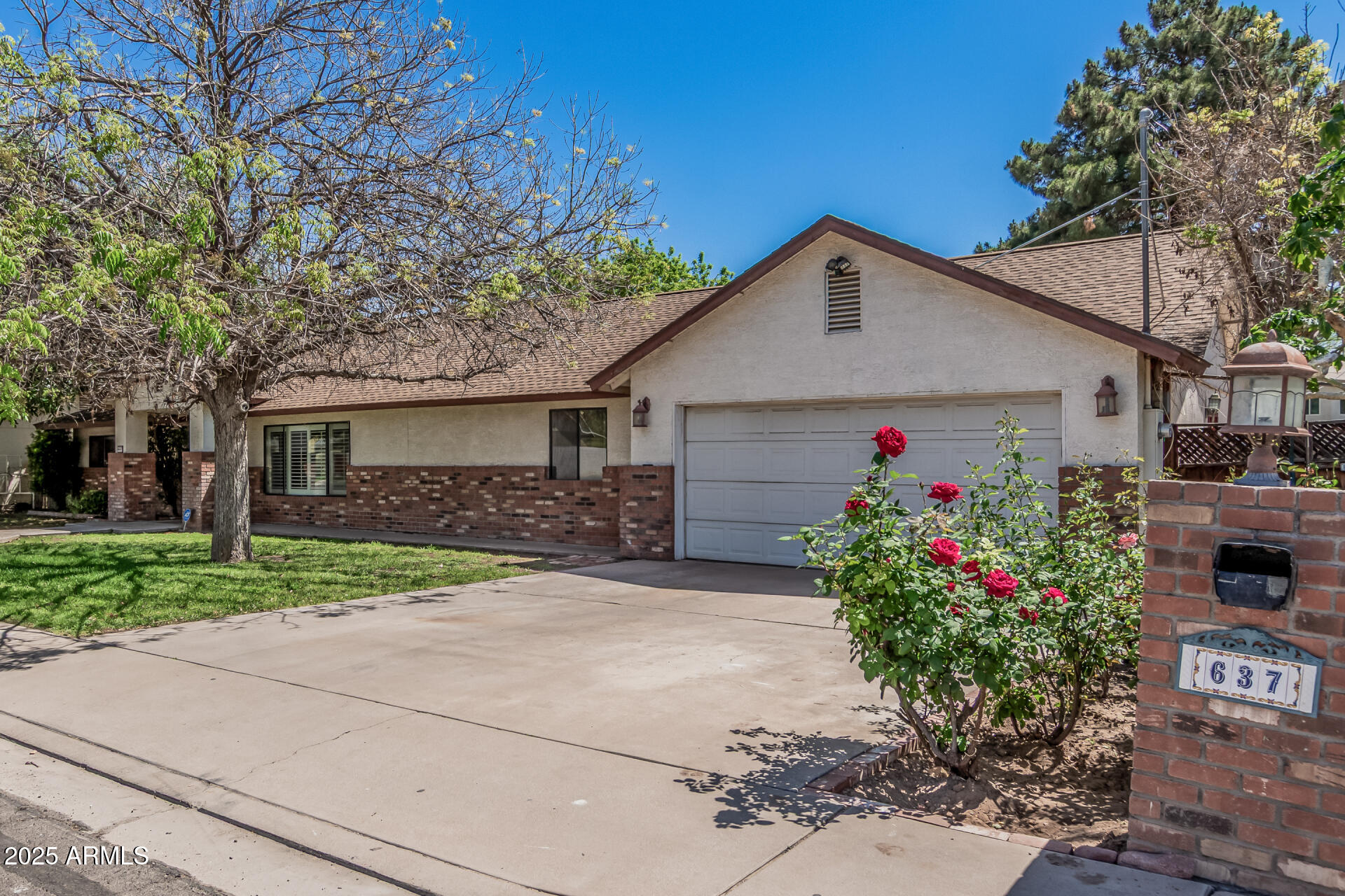 637 W 6TH Street