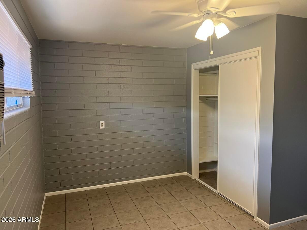 1445 S Kenneth Place Apt H