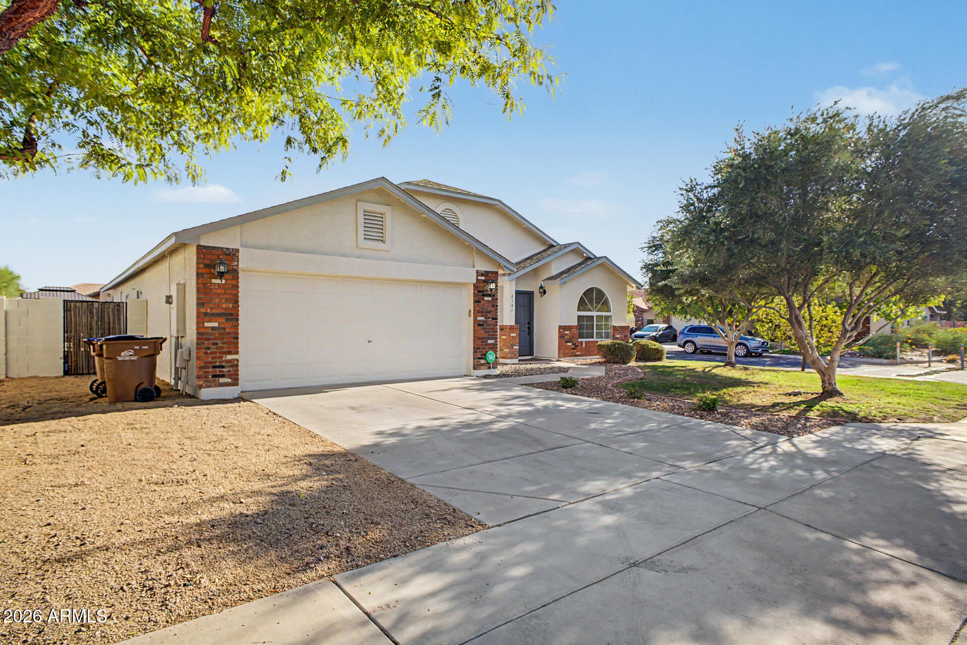 4307 E MEADOW WEST Lane