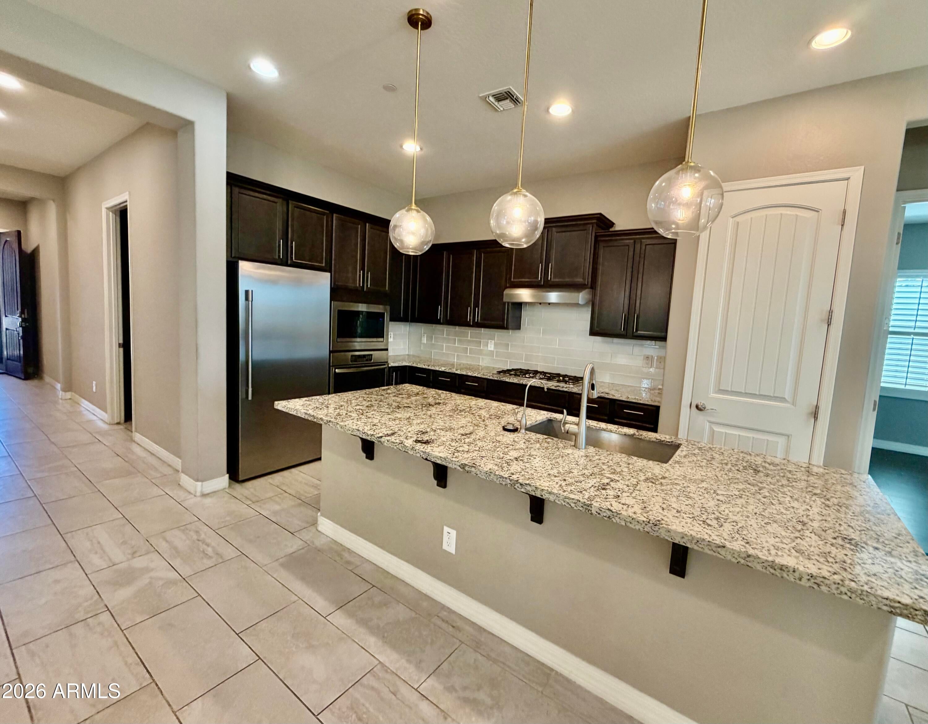 10736 N 124TH Place