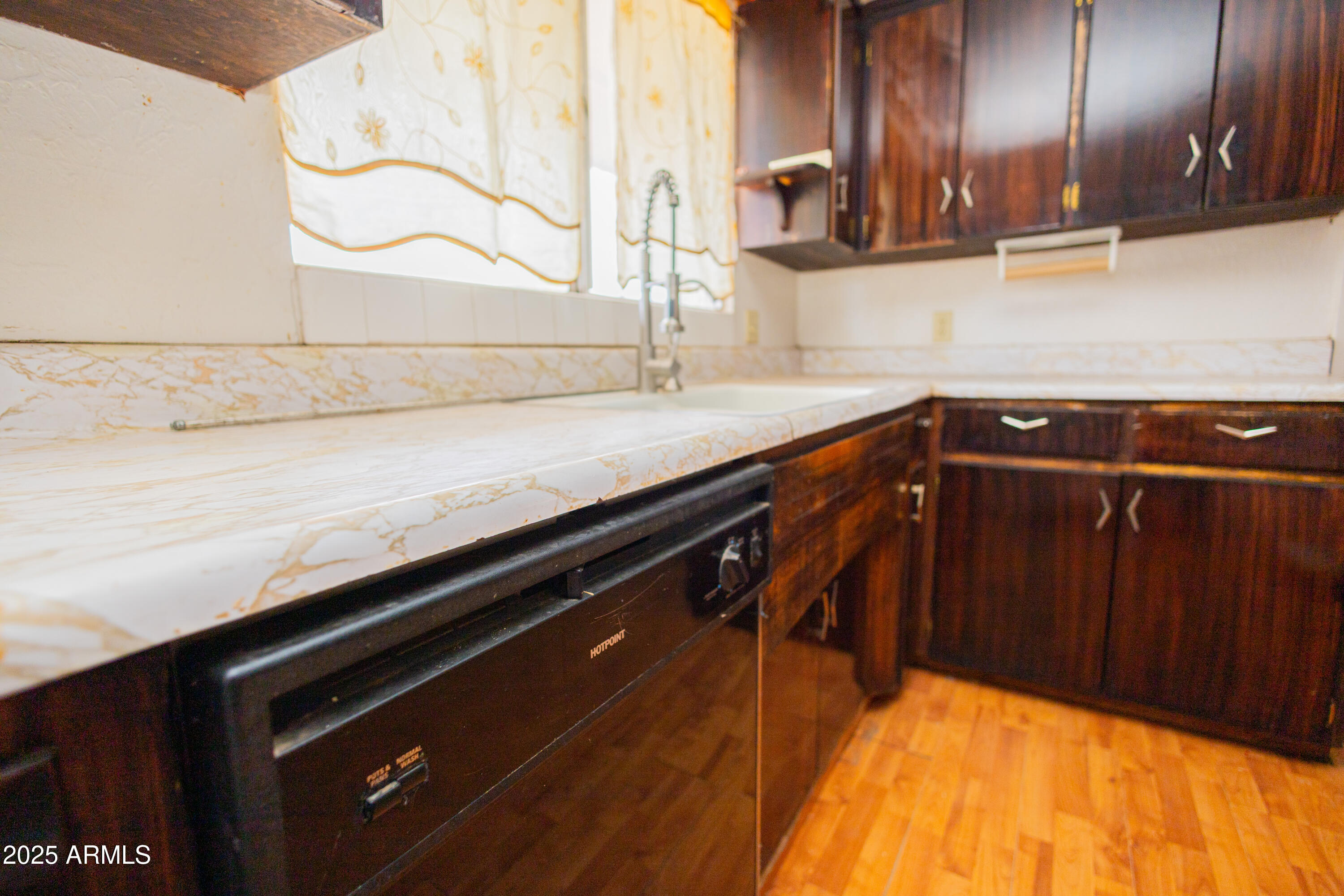 CLAWSON - Residential
