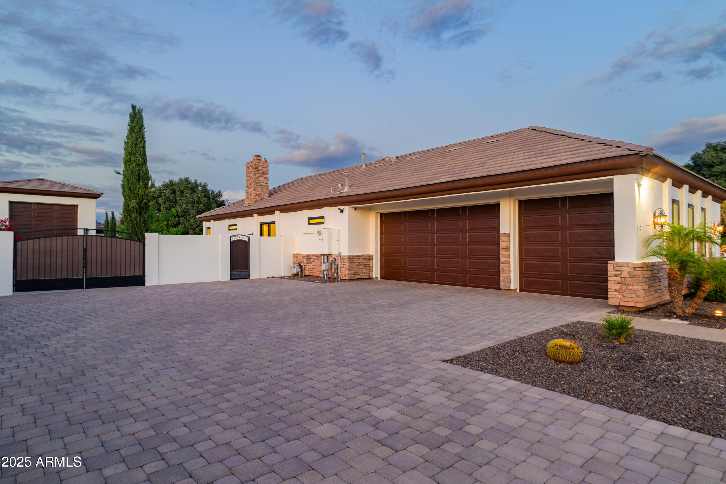 11410 E BELLFLOWER Court