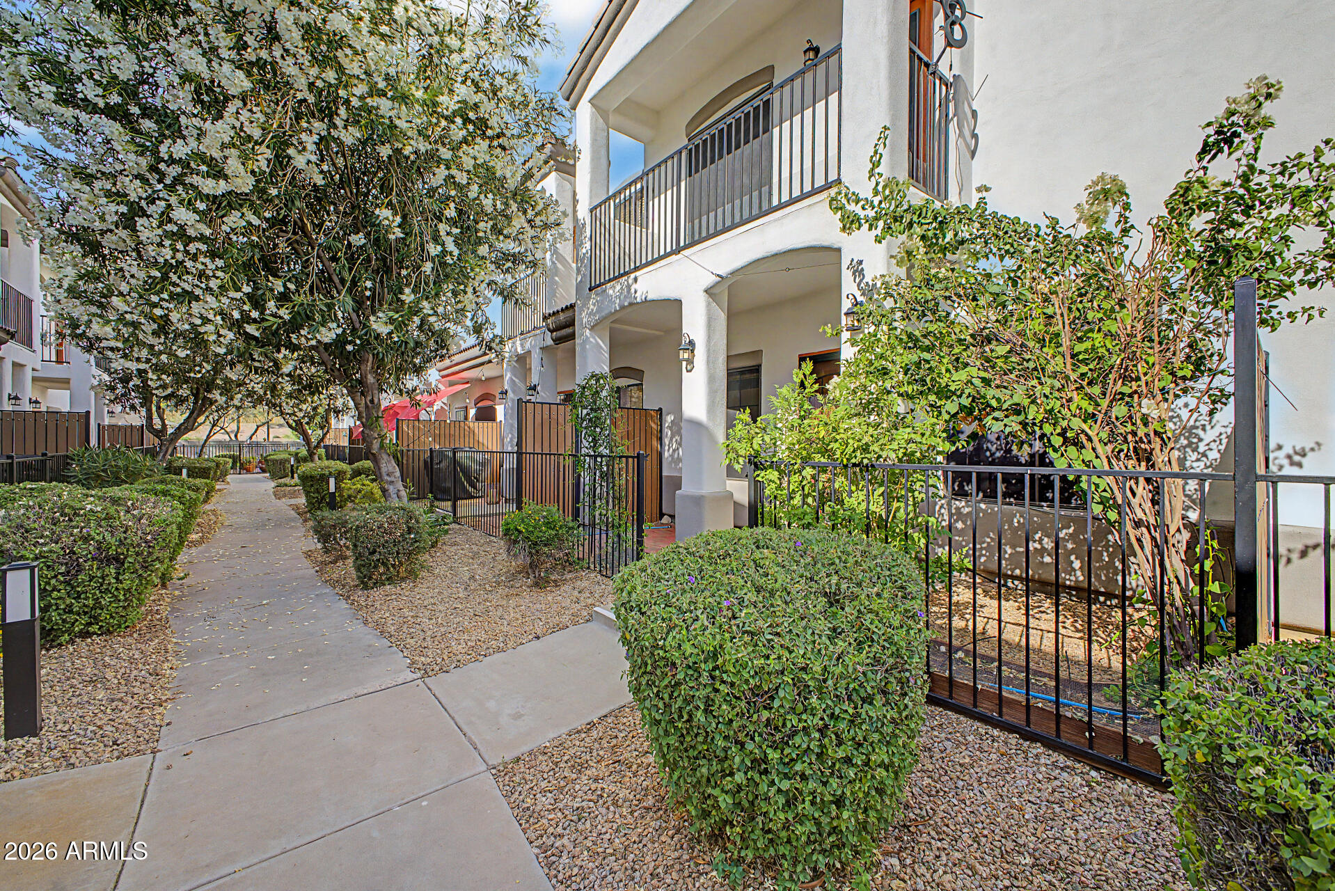 3150 E BEARDSLEY Road 1071