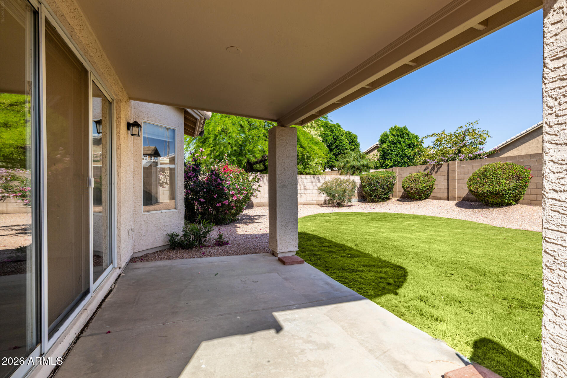 4414 E DESERT WIND Drive