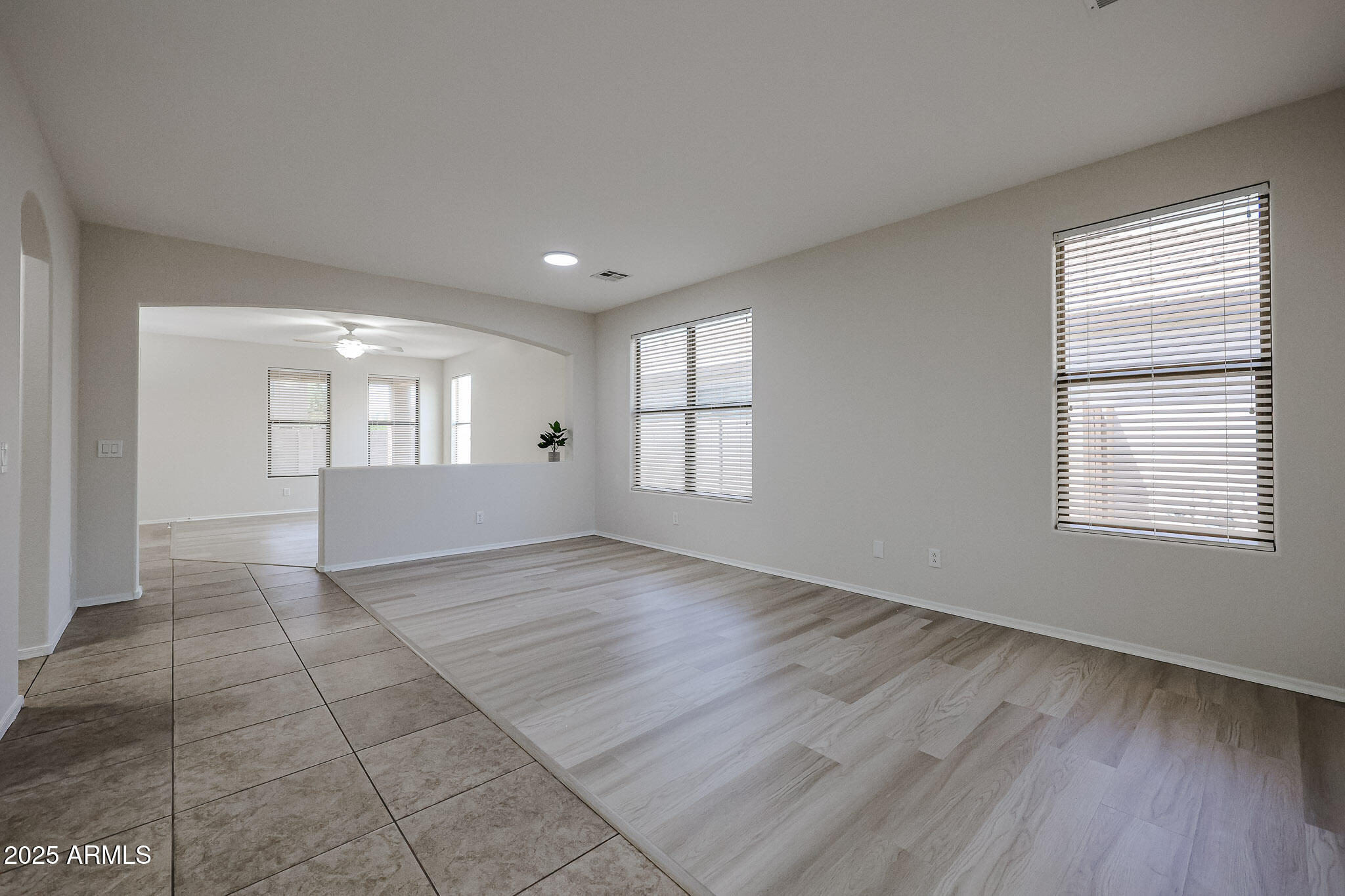 45633 W Mountain View Road