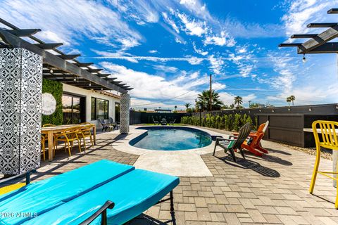 Photo of 7906 E Kimsey Lane, Scottsdale, AZ 85257 (MLS # 6994315)