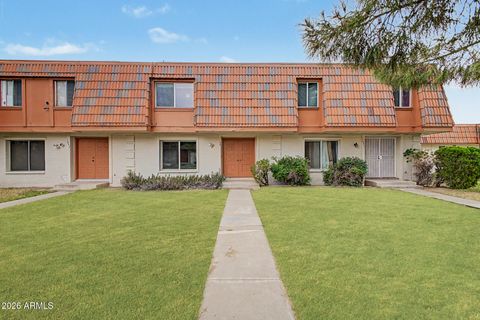 Photo of 7844 N 47th Avenue, Glendale, AZ 85301 (MLS # 7014678)