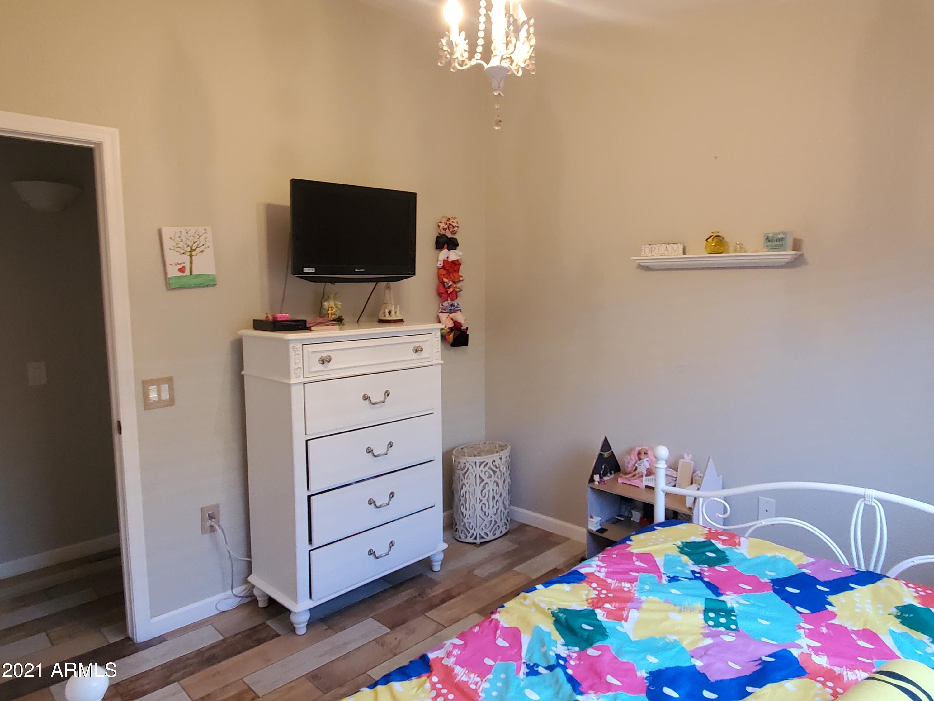 Holiday - Residential