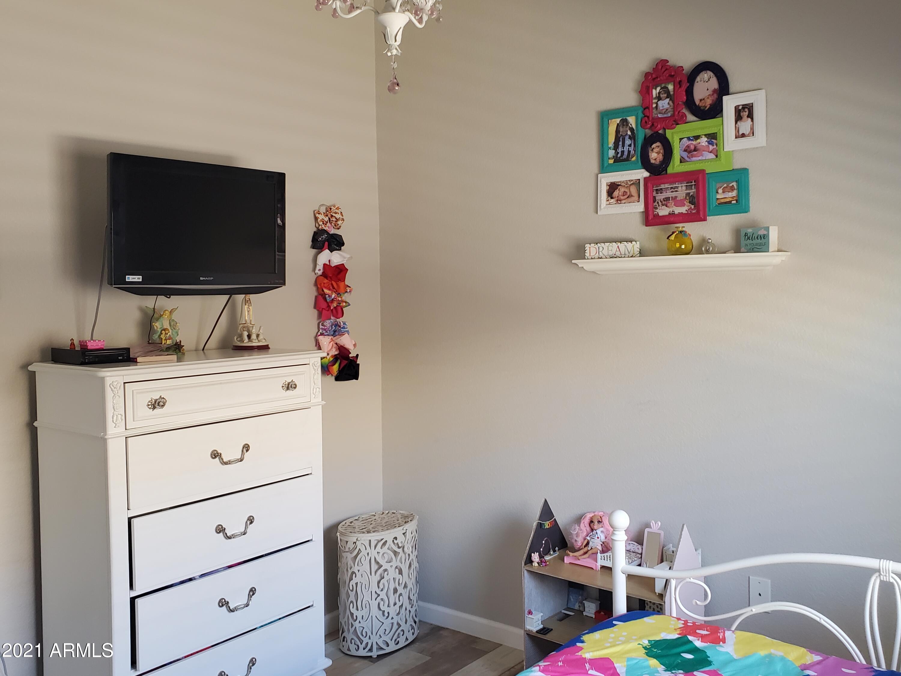 Holiday - Residential