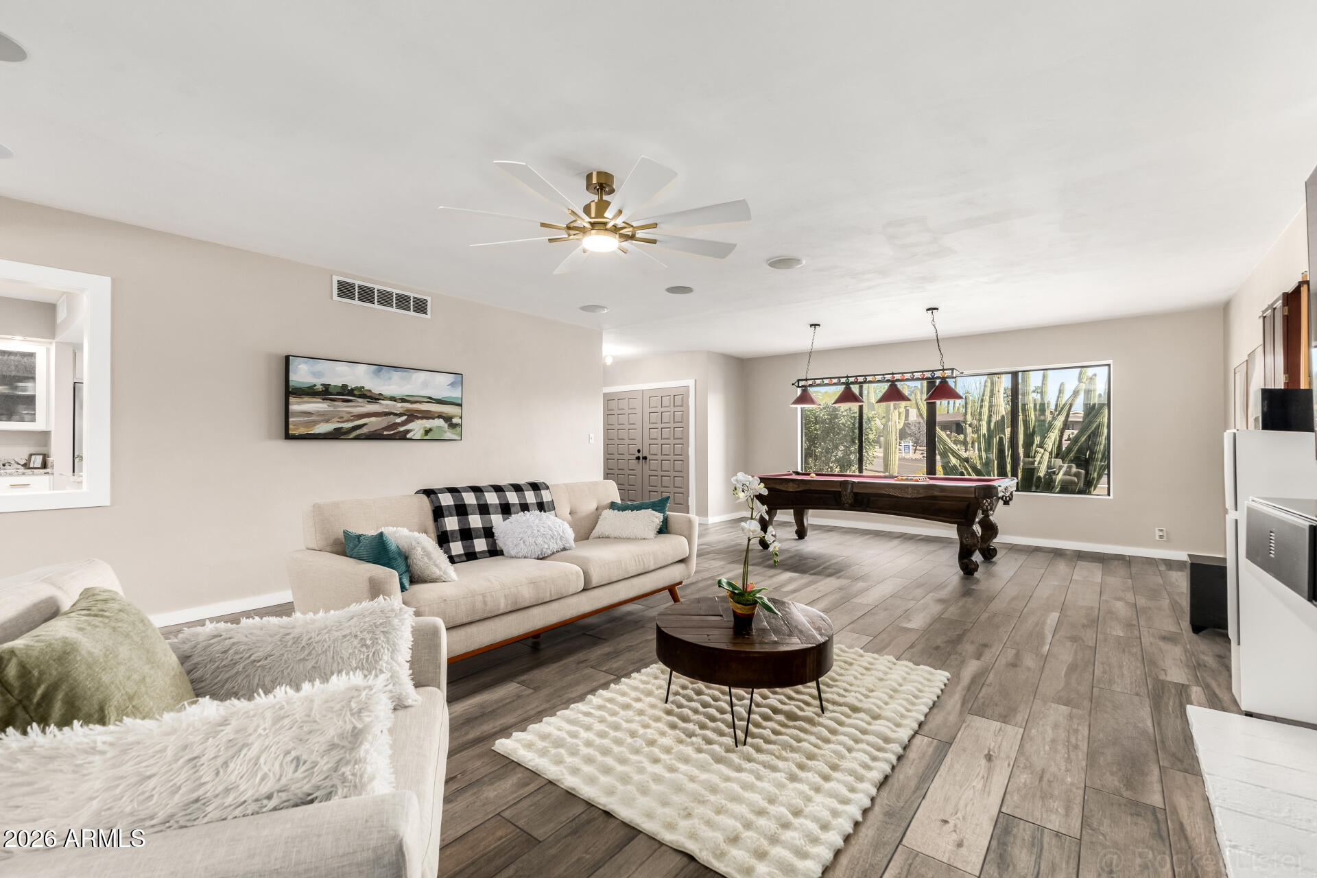 CAREFREE TOO - Residential