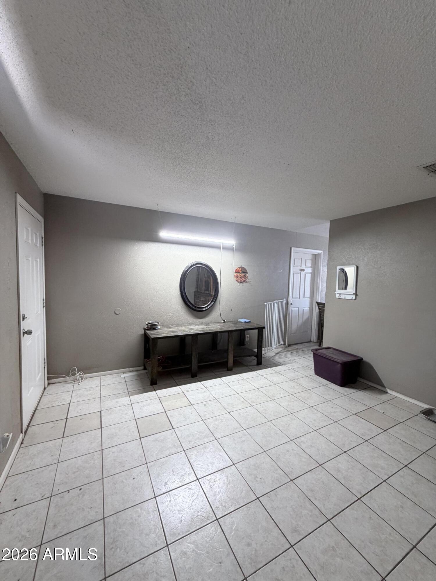 2022 E ALDER Circle