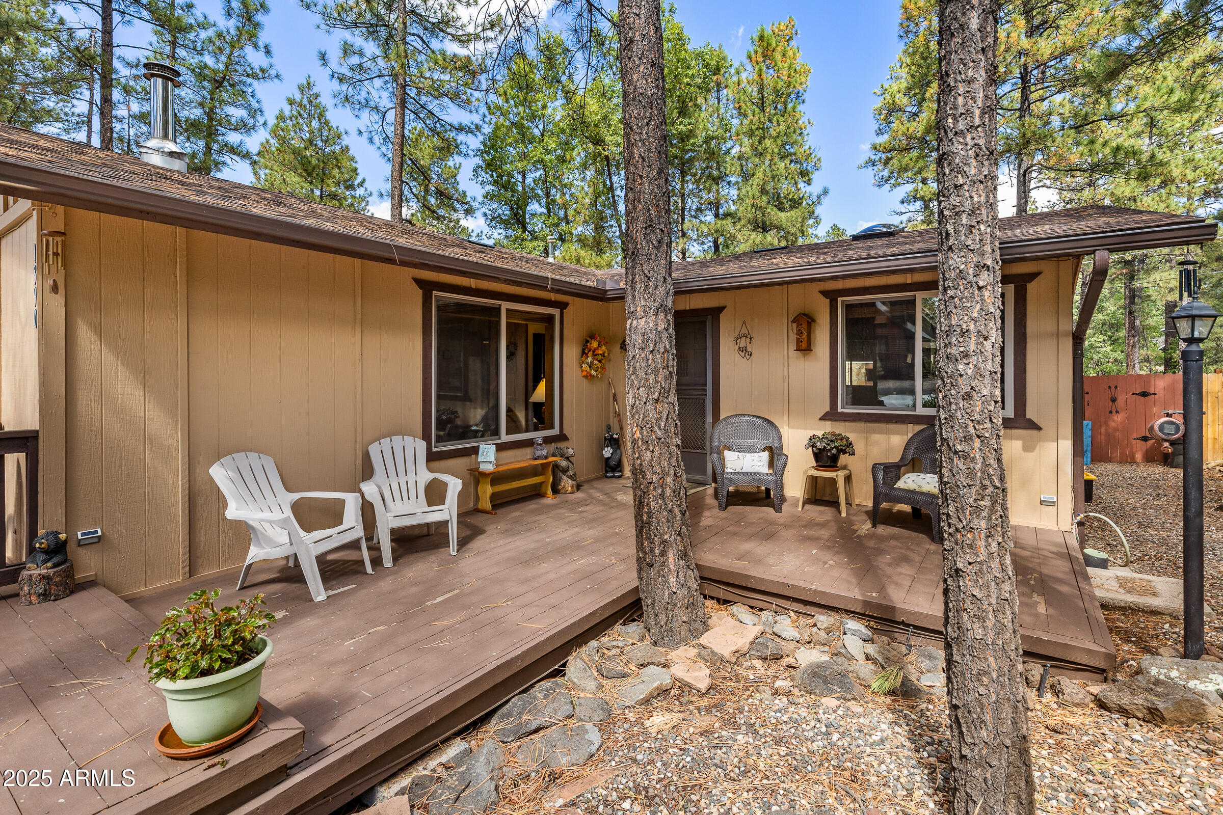 1390 E BIG BEAR Trail