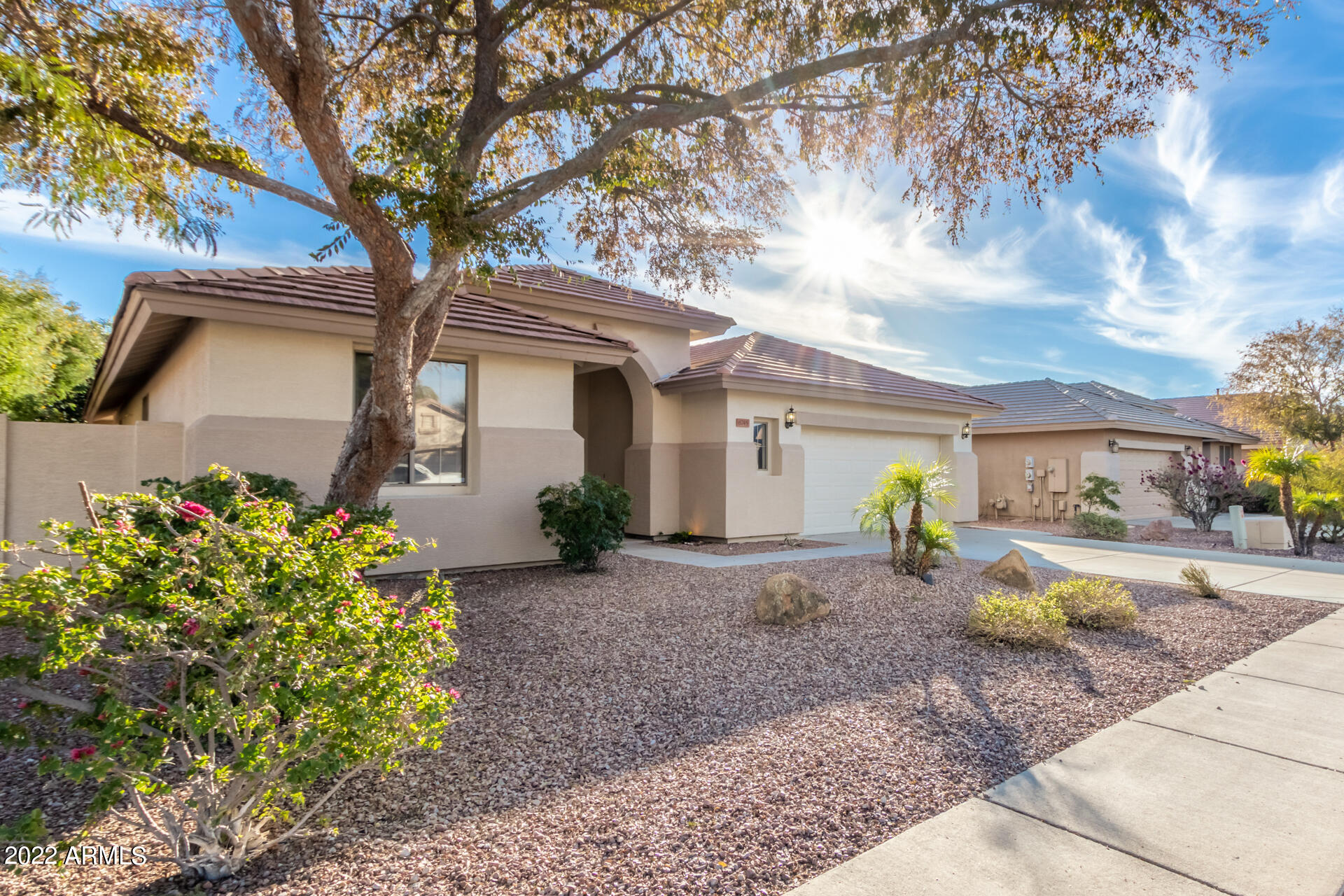 6745 W AVENIDA DEL REY --