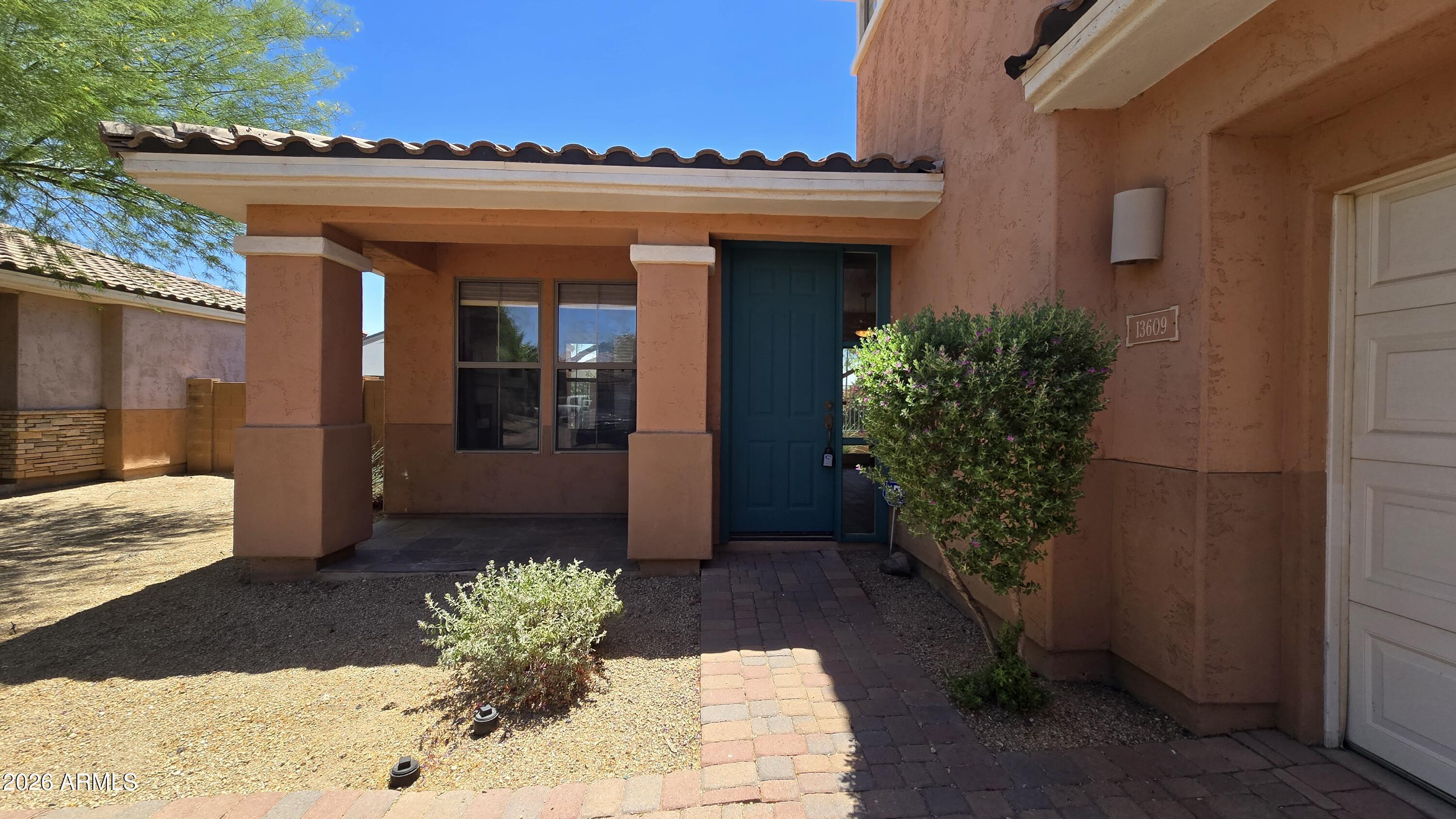 13609 W CYPRESS Street