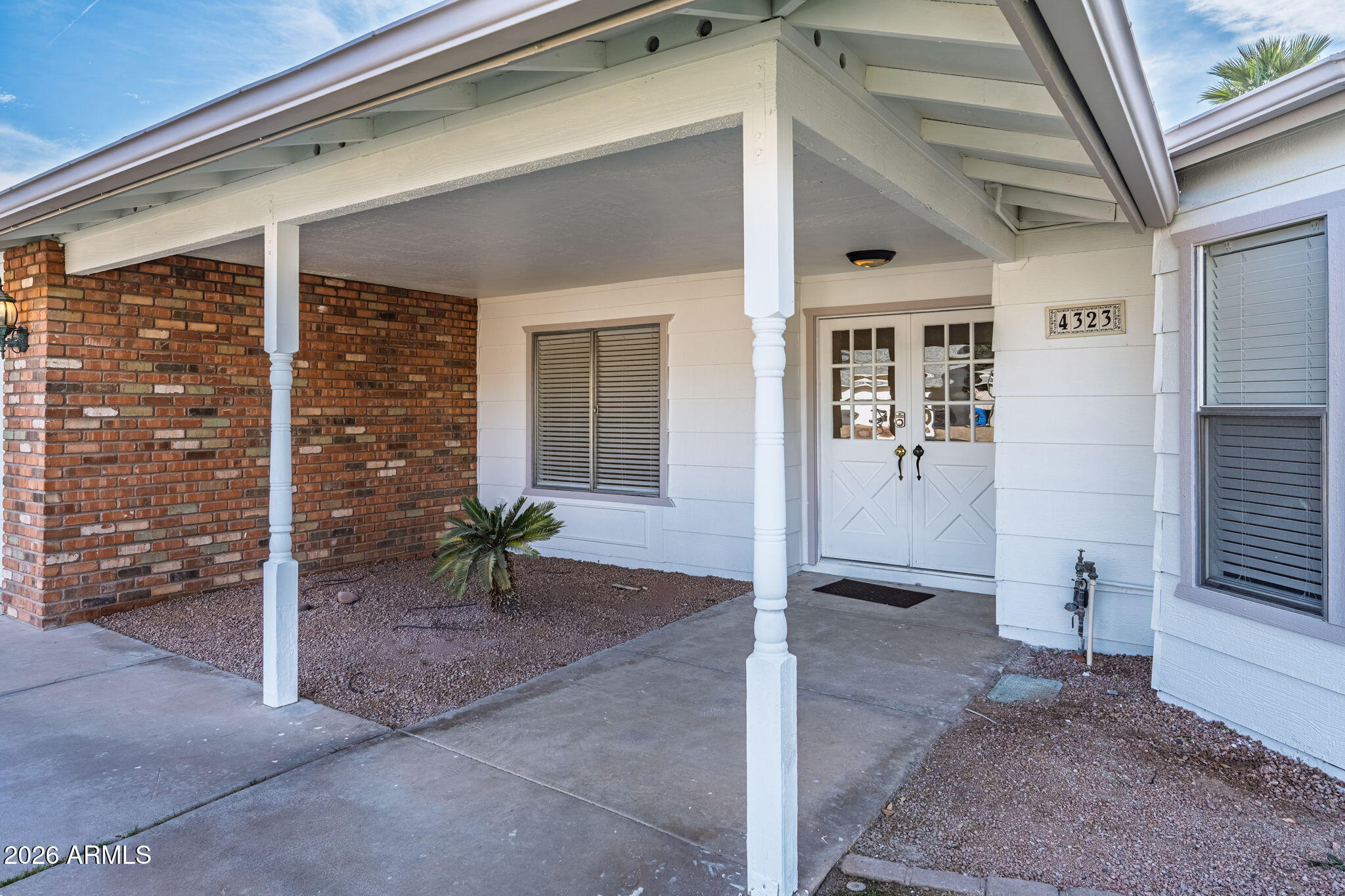 4323 E AHWATUKEE Drive