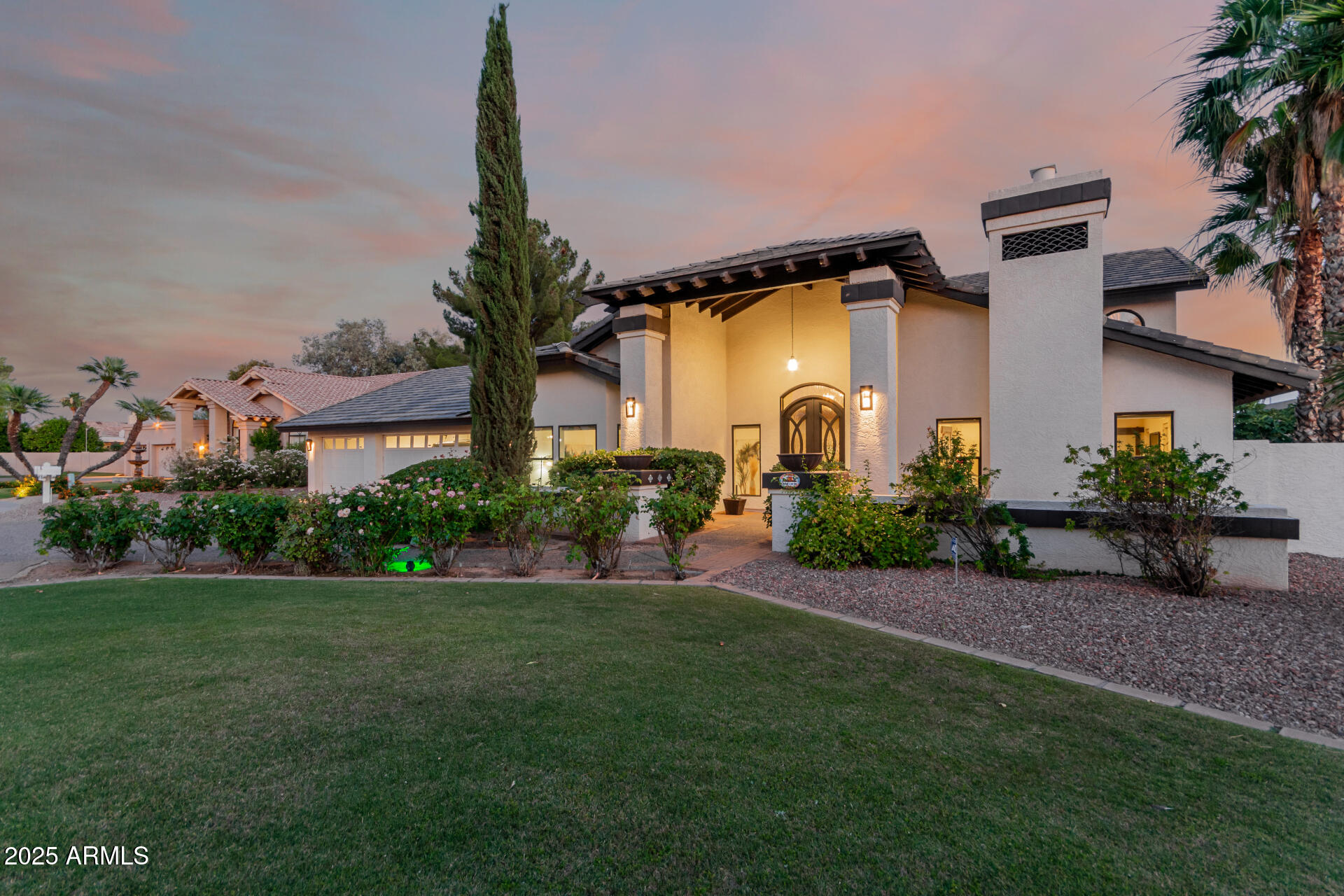 9921 E DOUBLETREE RANCH Road