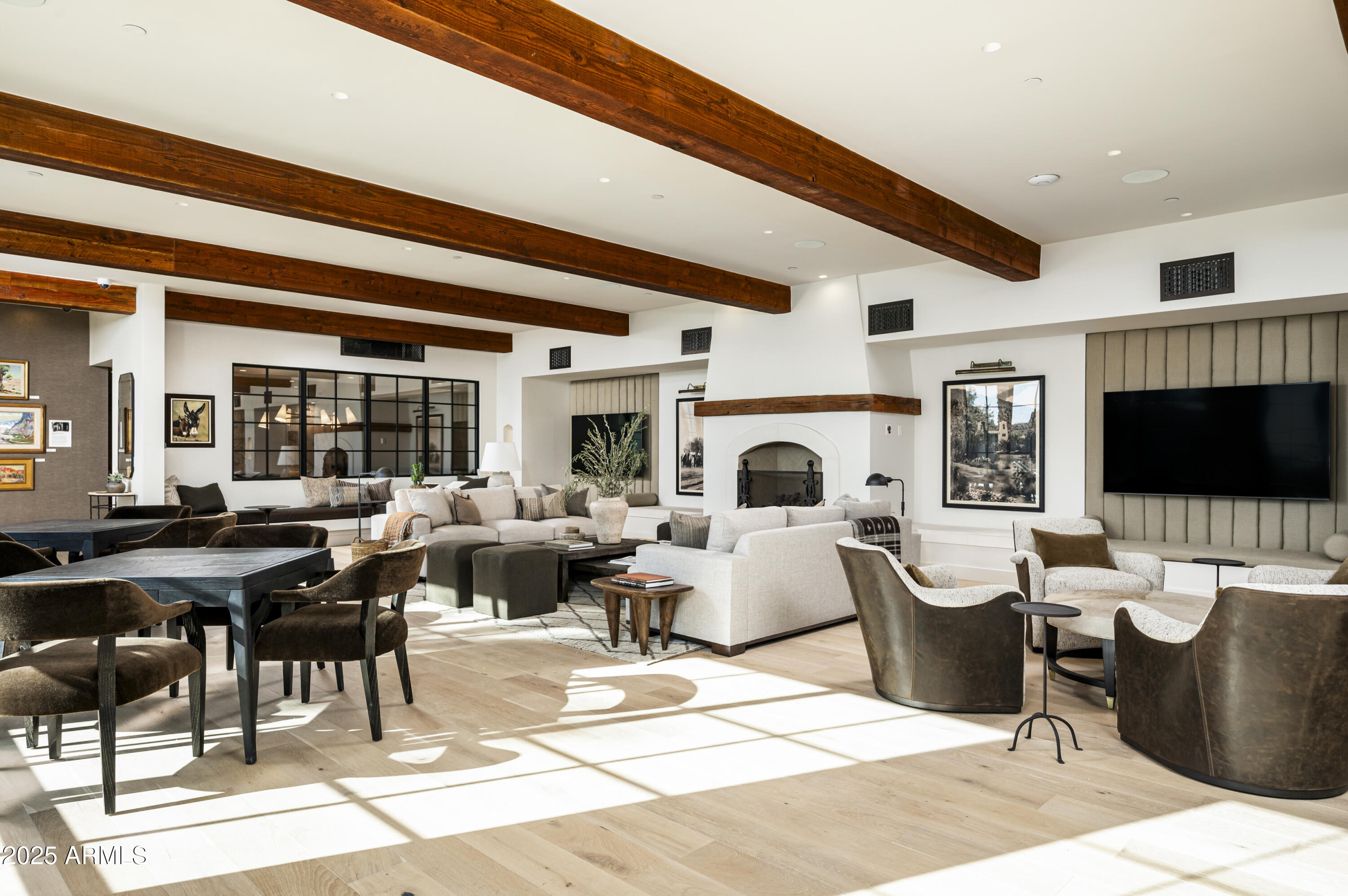 4849 N Camelback Ridge Drive A101