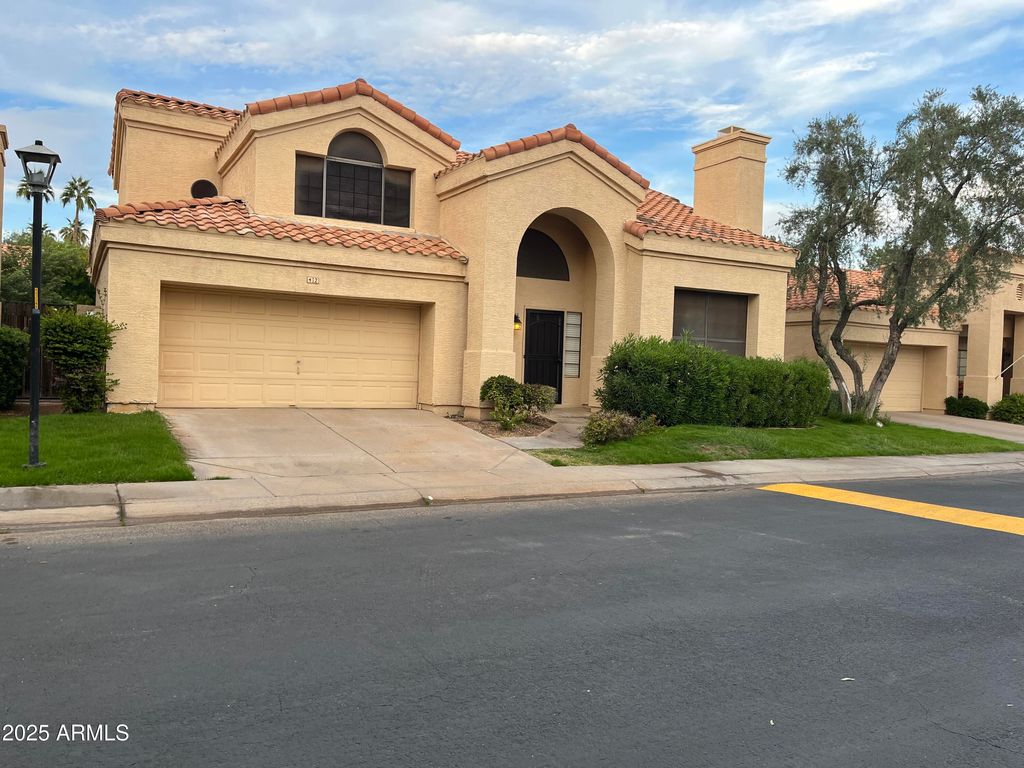 Photo of 42 W La Vieve Lane, Tempe, AZ 85284 (MLS # 6947654)