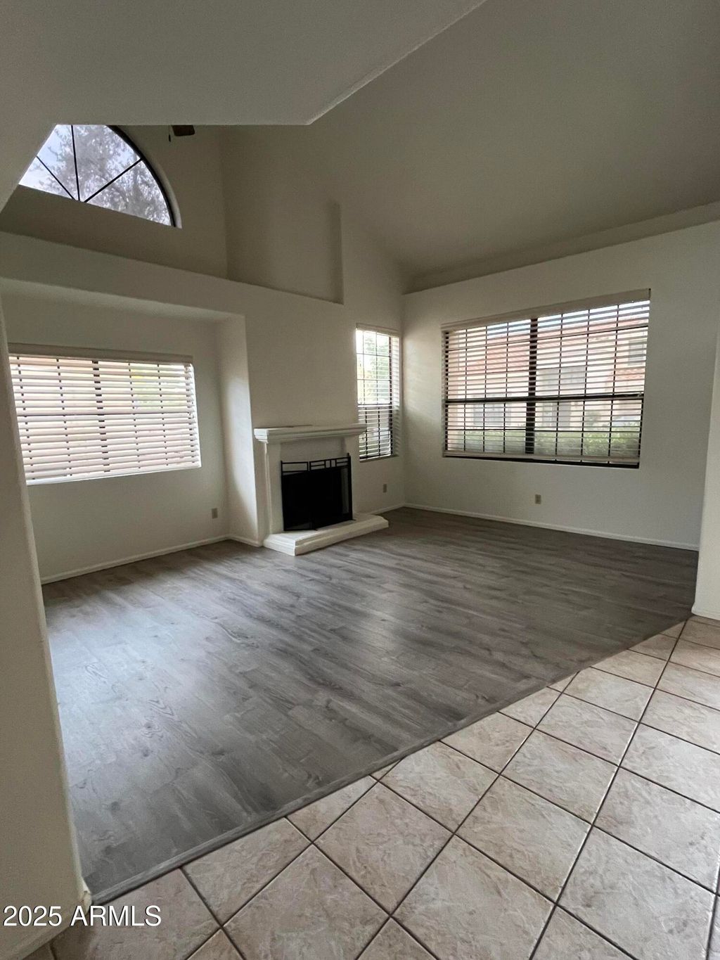 Photo of 42 W La Vieve Lane, Tempe, AZ 85284 (MLS # 6947654)