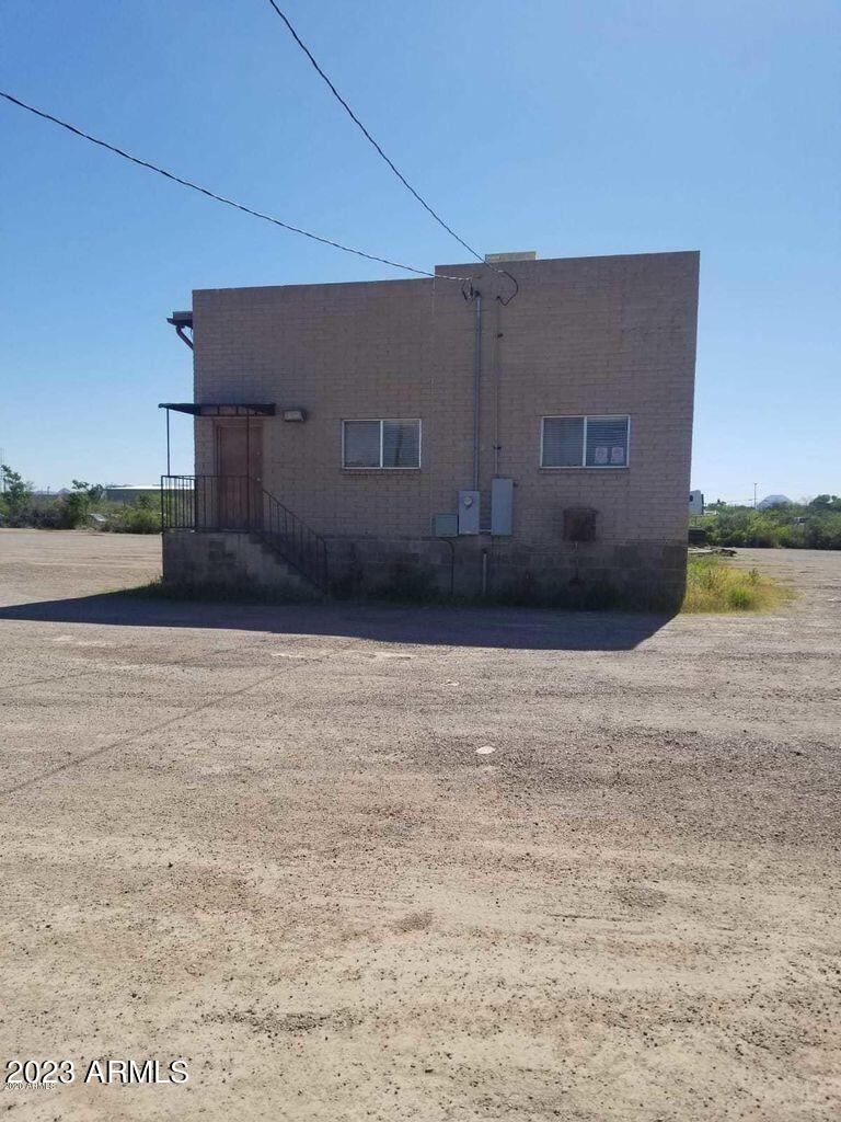 Douglas - Commercial Sale