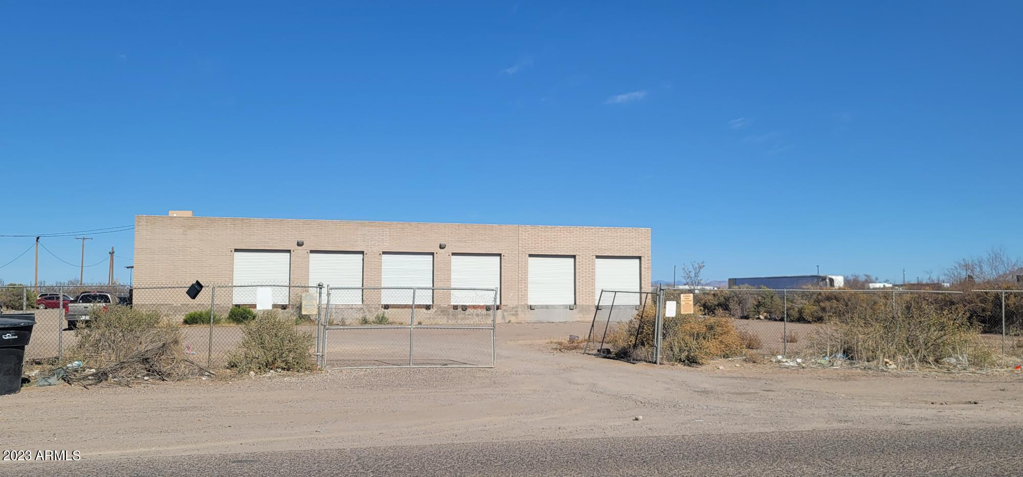 Douglas - Commercial Sale