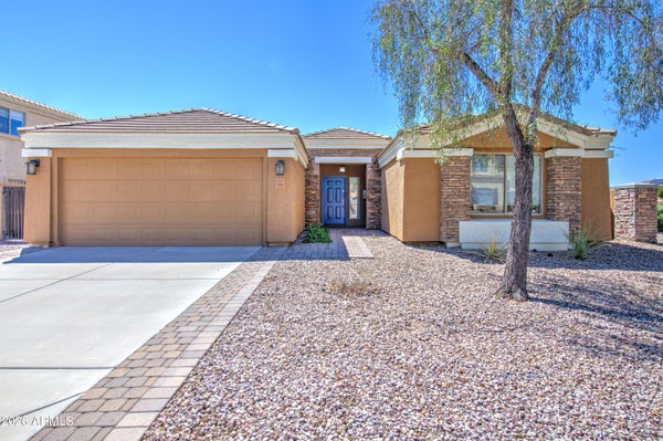 1243 W CASTLE DR, CASA GRANDE, AZ 85122 - Image f36bbb5d8f676efc54f46aef762297e2/1422022498