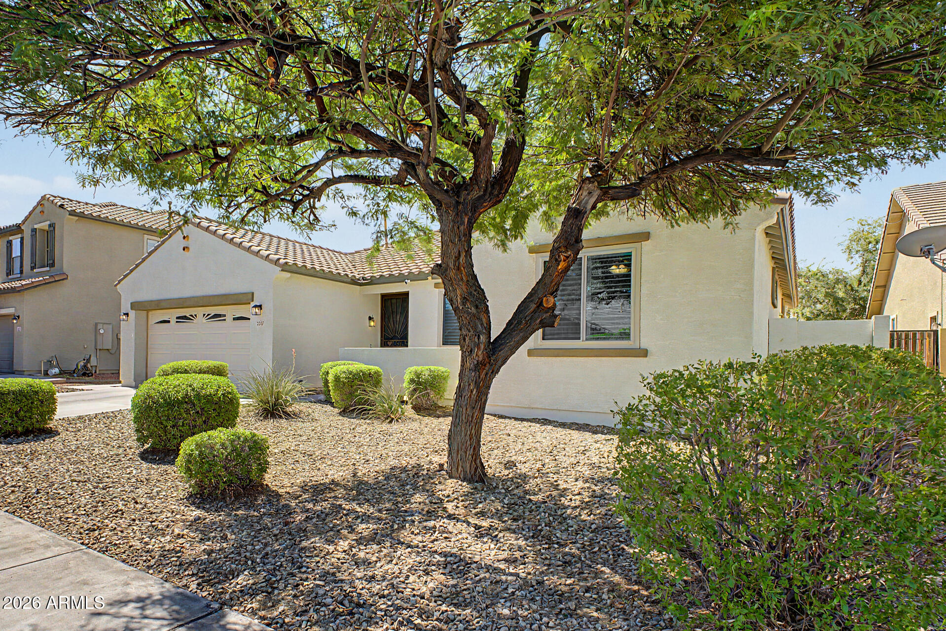 2217 W ALICIA Drive