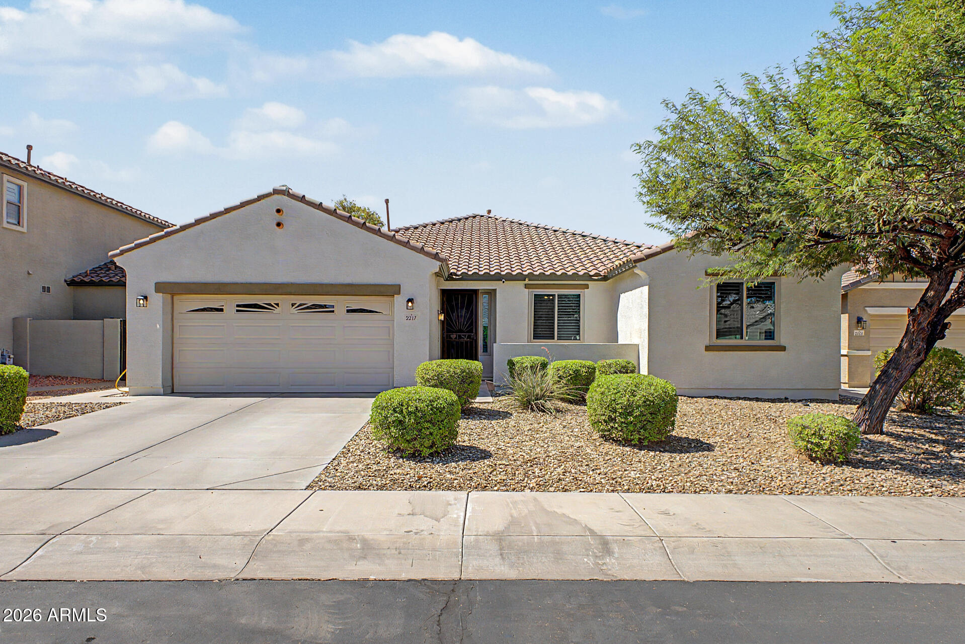 2217 W ALICIA Drive
