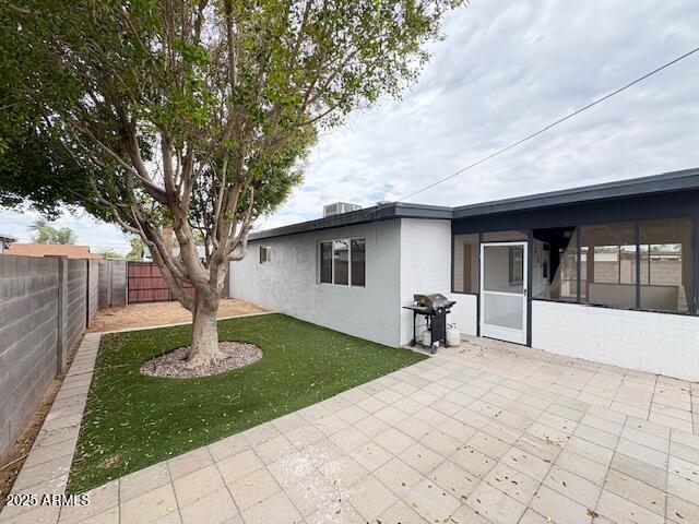 440 E BEATRYCE Street