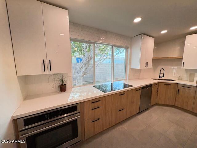 440 E BEATRYCE Street