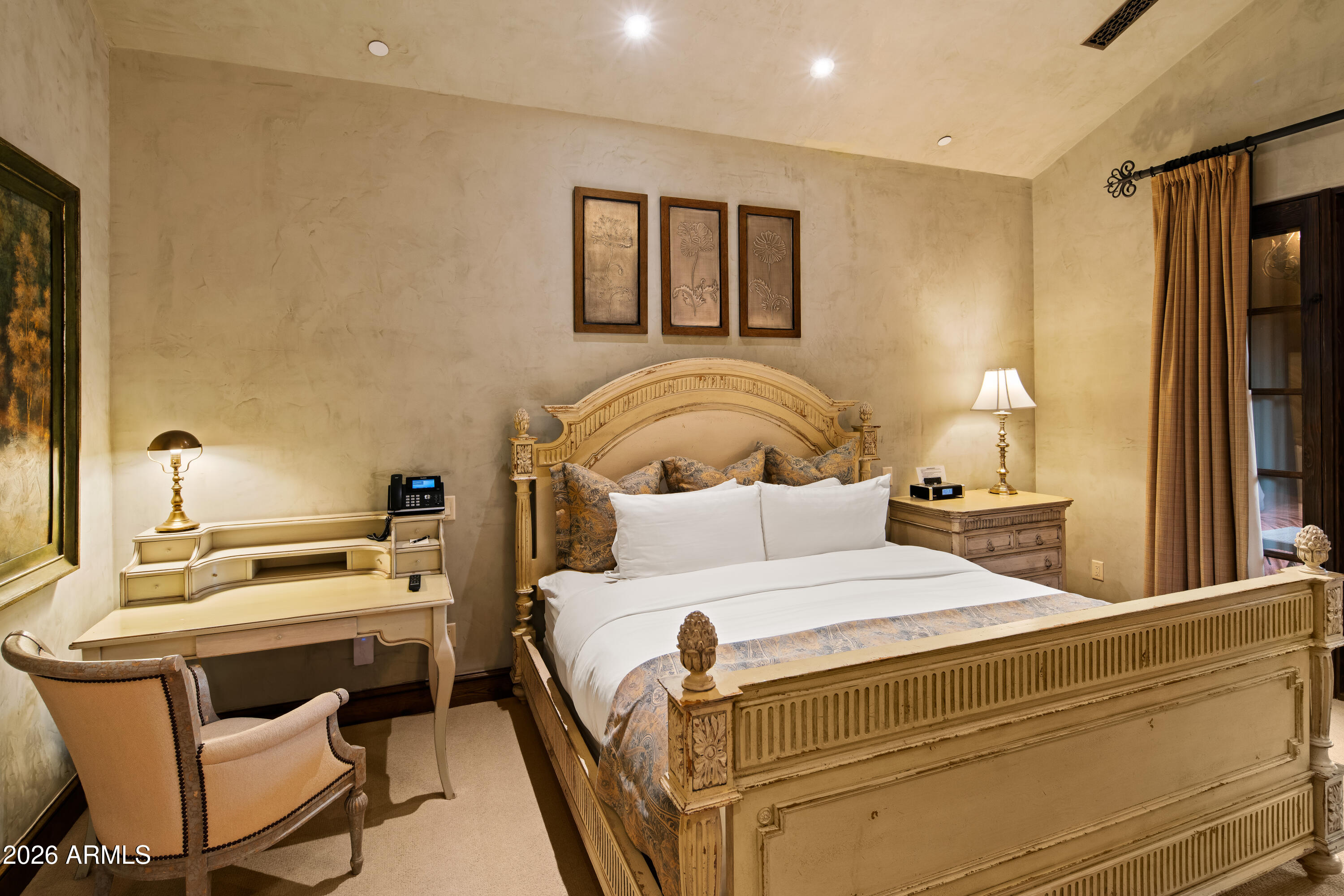 VILLAS AT SEVEN CANYONS - Residential